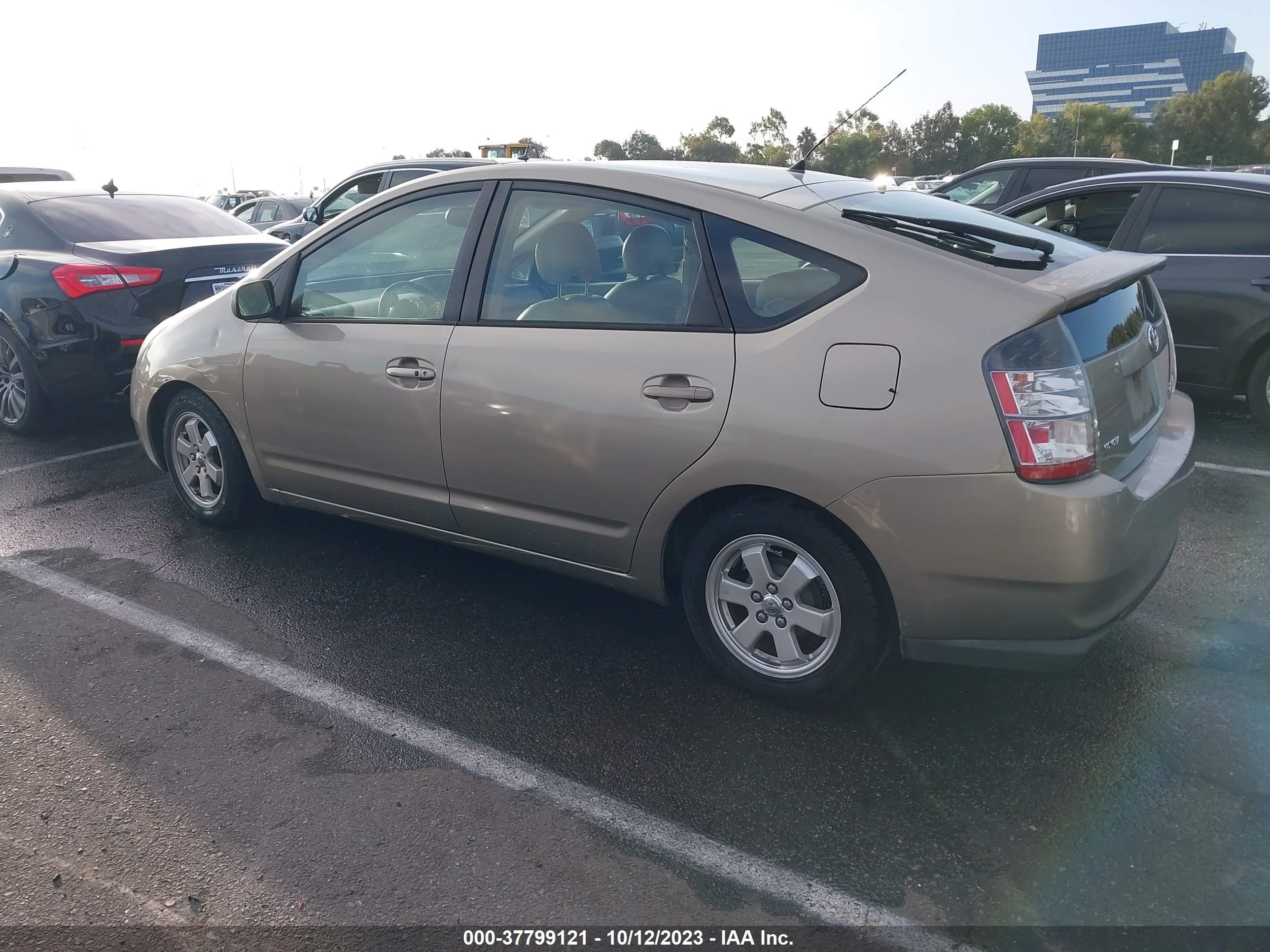 Photo 13 VIN: JTDKB20U440078773 - TOYOTA PRIUS 