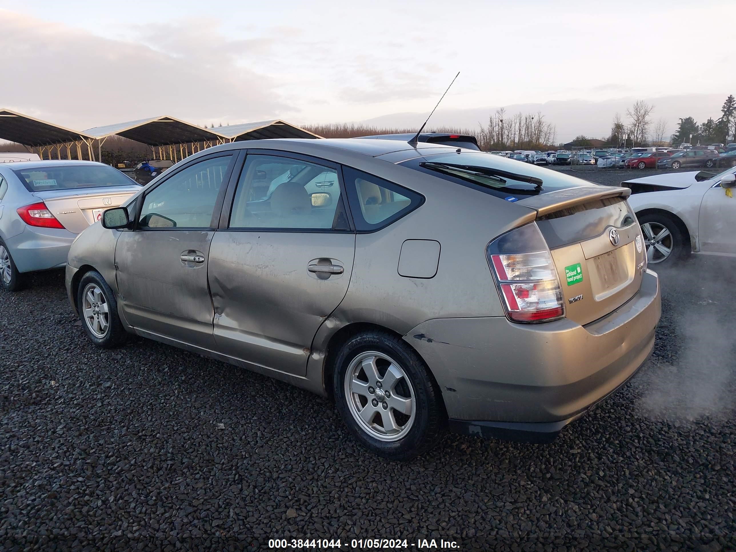 Photo 2 VIN: JTDKB20U440114915 - TOYOTA PRIUS 