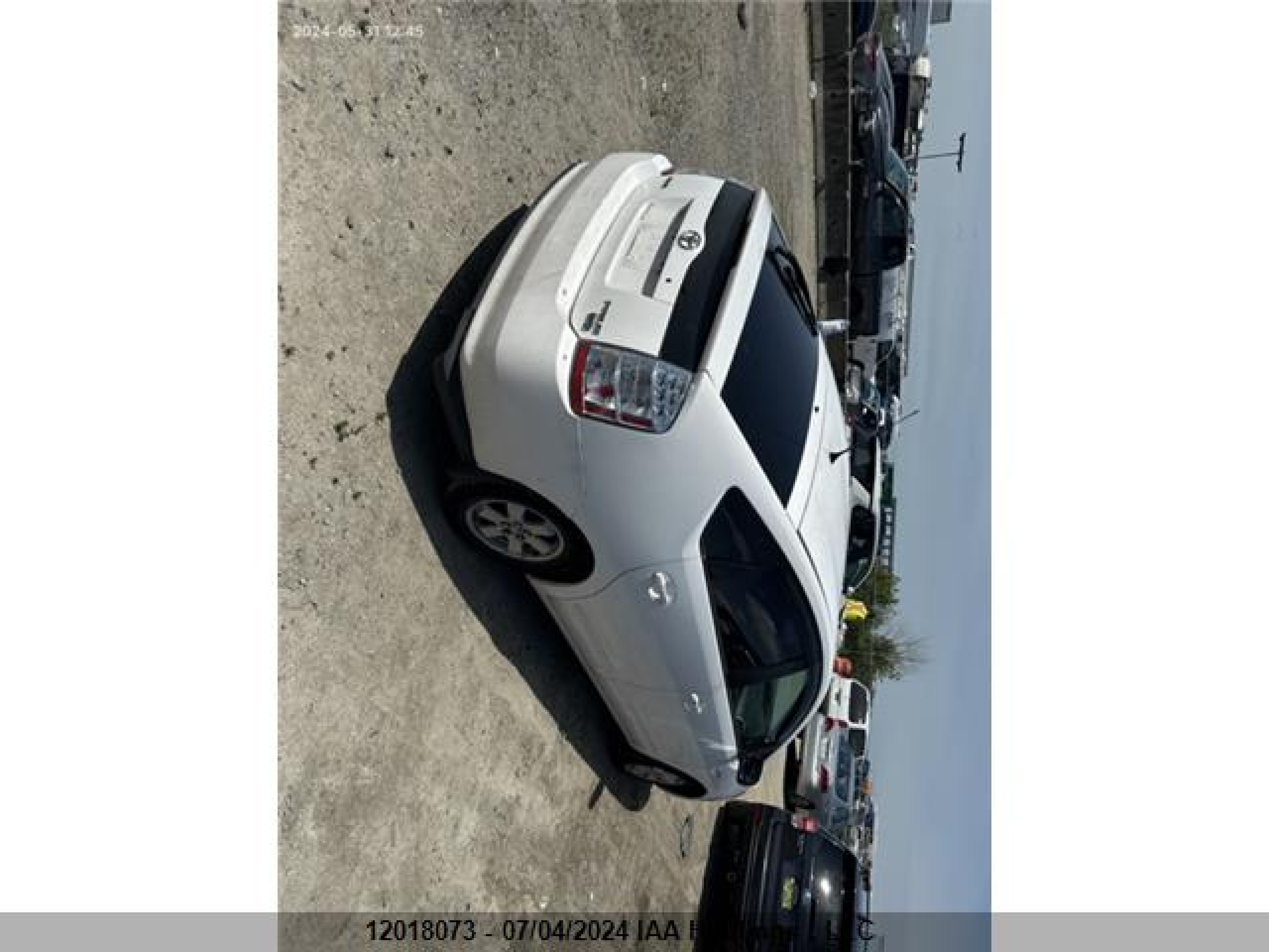 Photo 2 VIN: JTDKB20U463143770 - TOYOTA PRIUS 