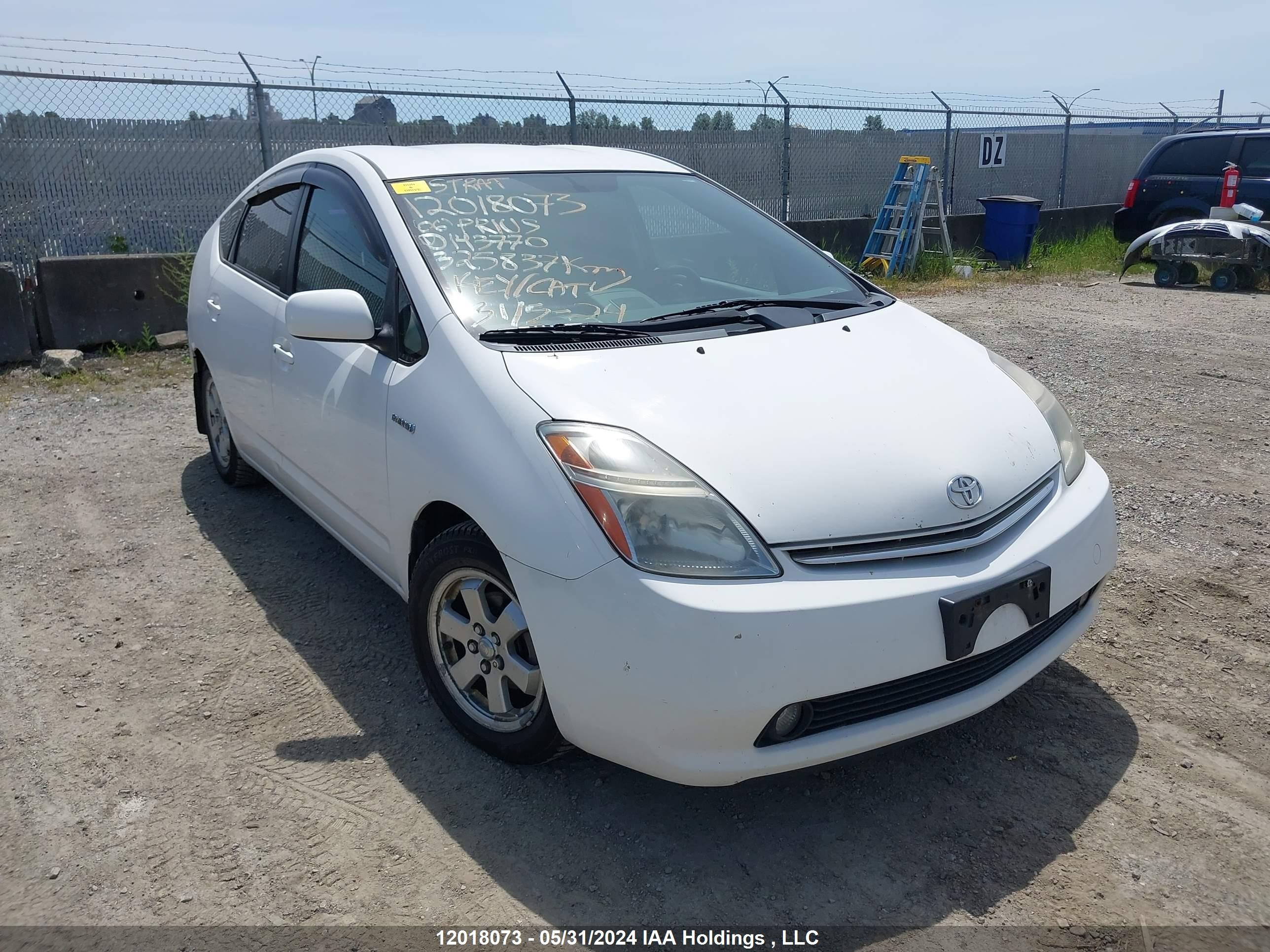 Photo 5 VIN: JTDKB20U463143770 - TOYOTA PRIUS 