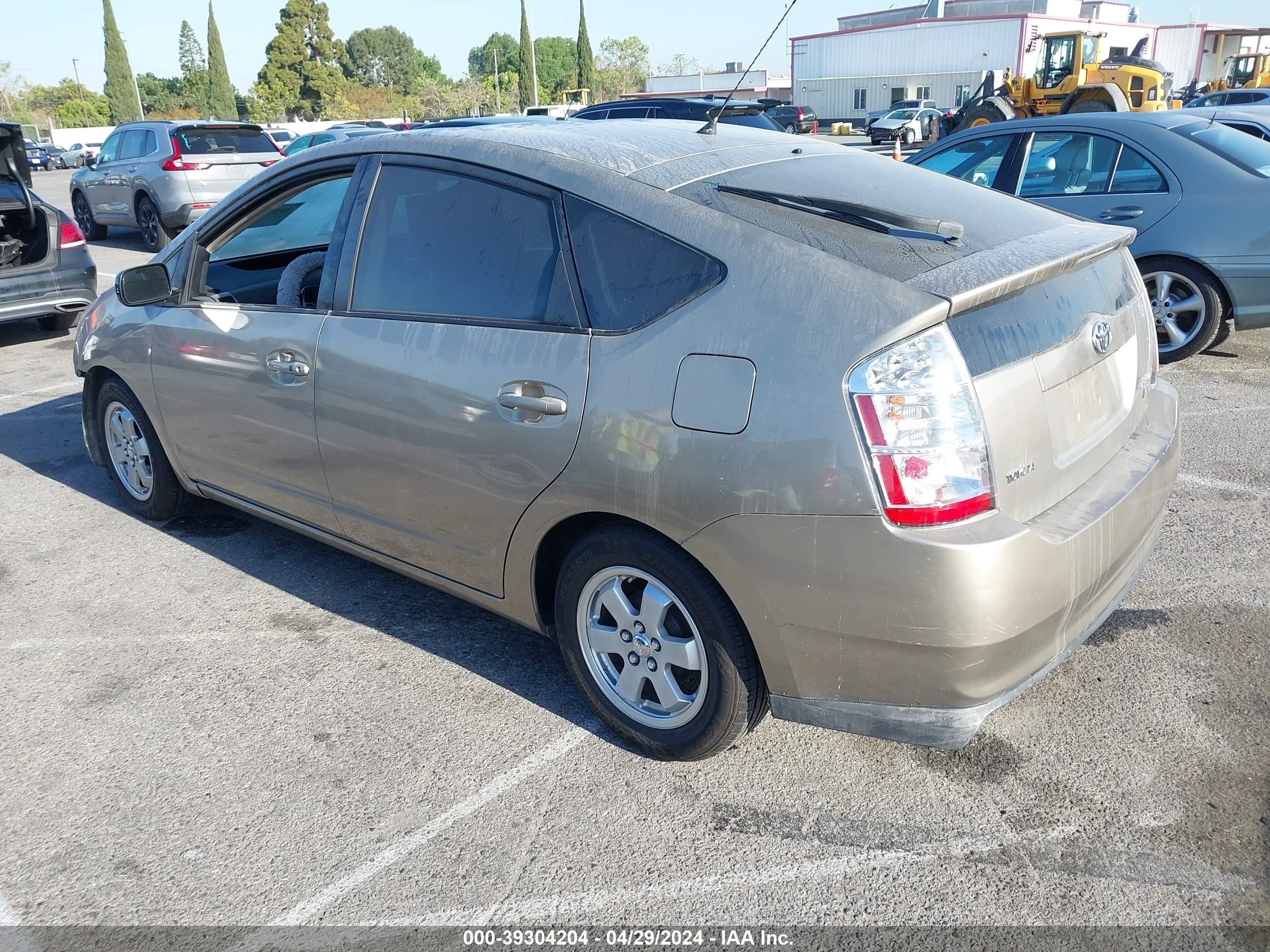 Photo 2 VIN: JTDKB20U463188840 - TOYOTA PRIUS 