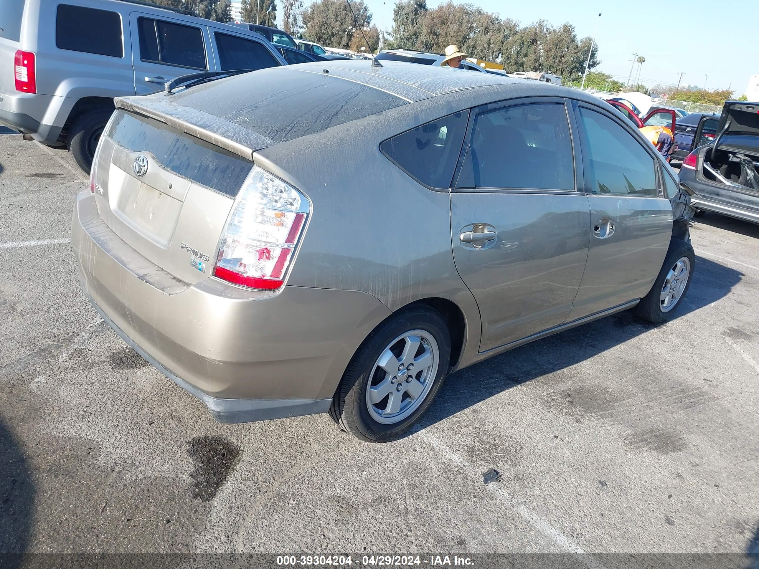 Photo 3 VIN: JTDKB20U463188840 - TOYOTA PRIUS 