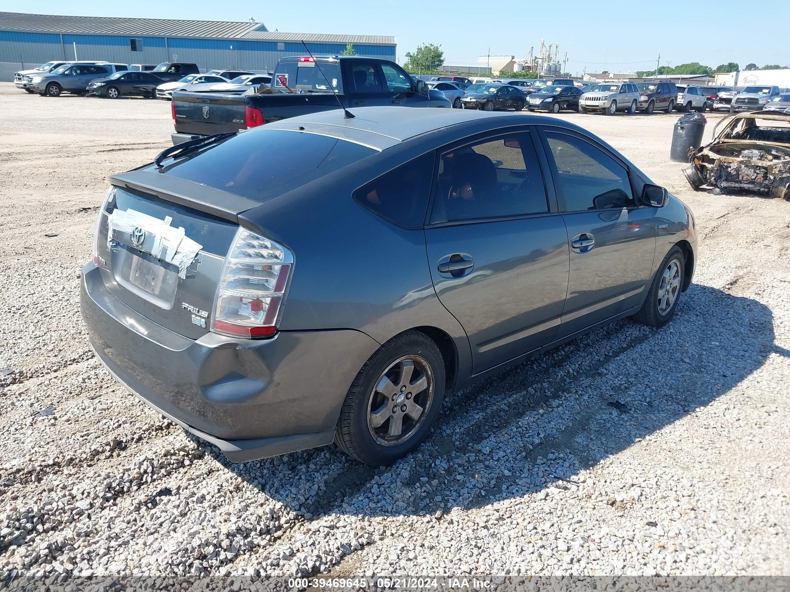 Photo 3 VIN: JTDKB20U473240145 - TOYOTA PRIUS 