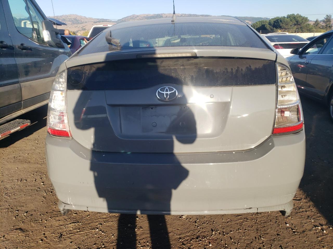 Photo 5 VIN: JTDKB20U473256927 - TOYOTA PRIUS 