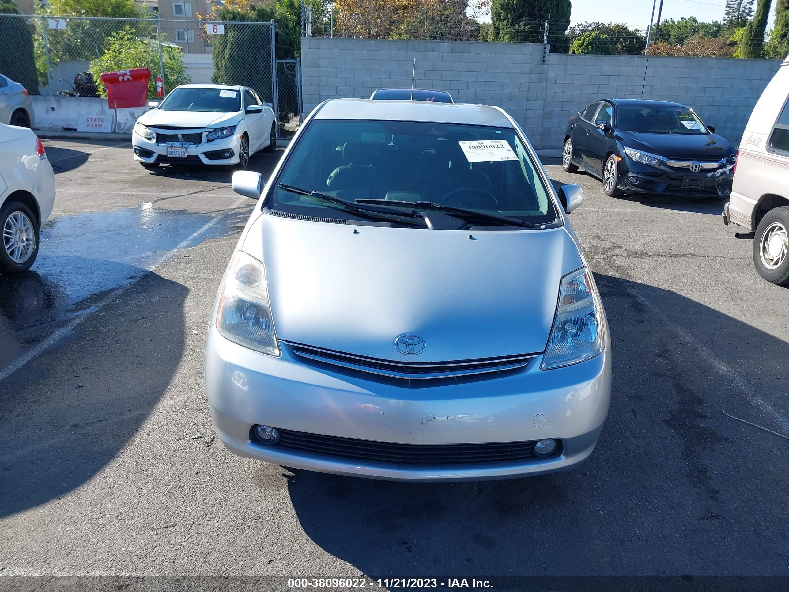 Photo 11 VIN: JTDKB20U473282301 - TOYOTA PRIUS 