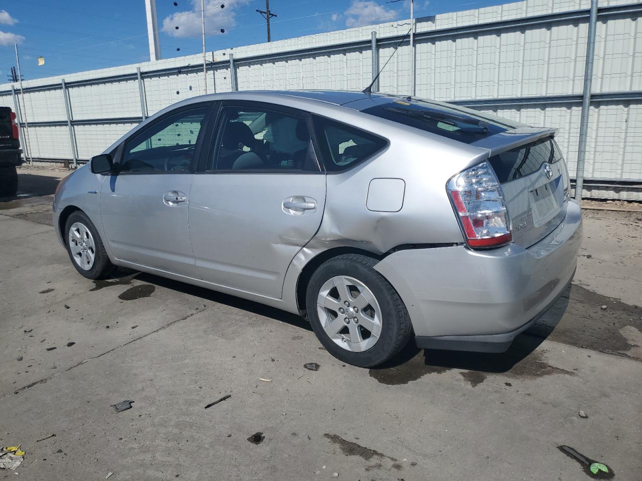 Photo 1 VIN: JTDKB20U477592599 - TOYOTA PRIUS 