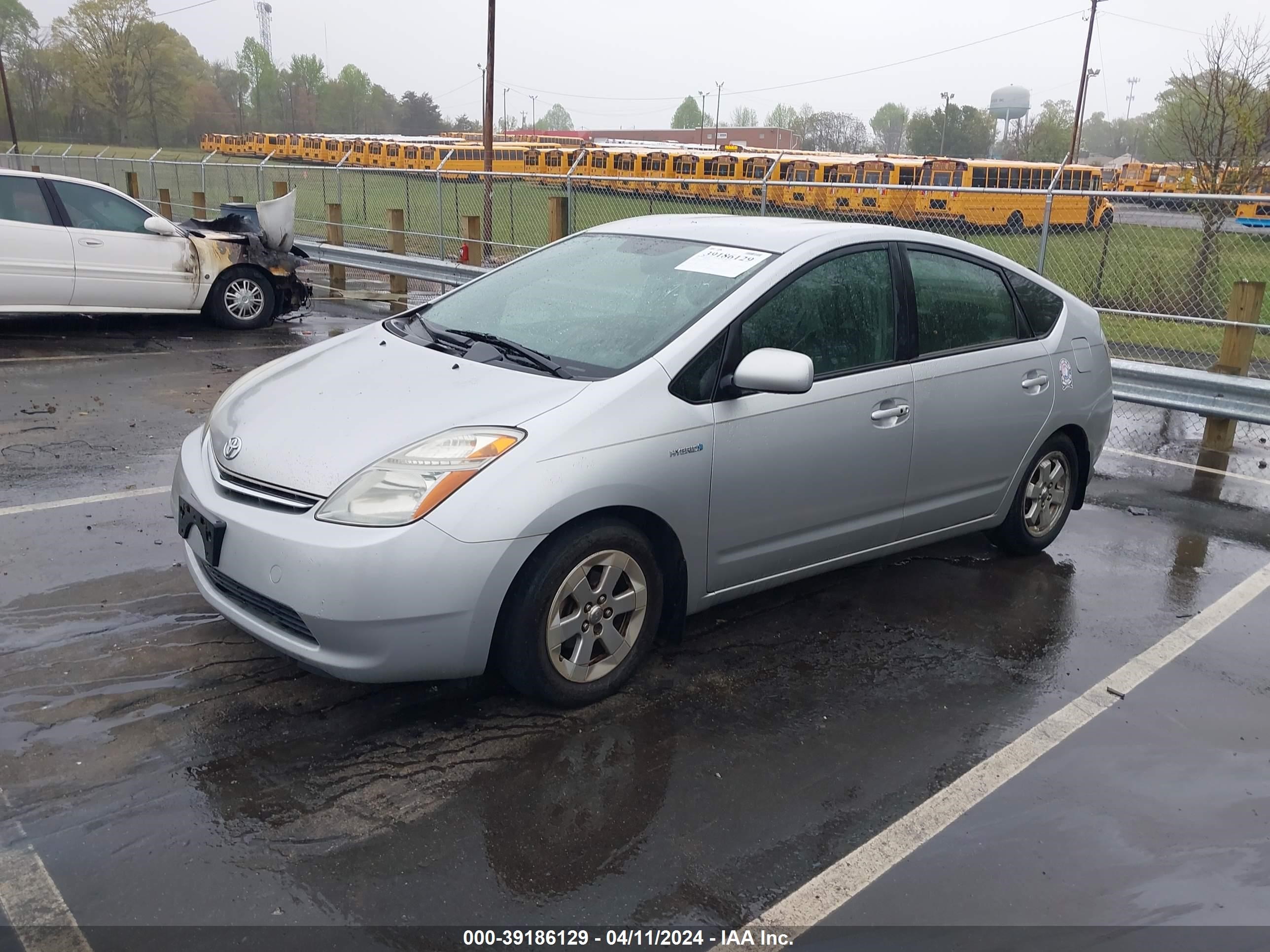 Photo 1 VIN: JTDKB20U483386935 - TOYOTA PRIUS 