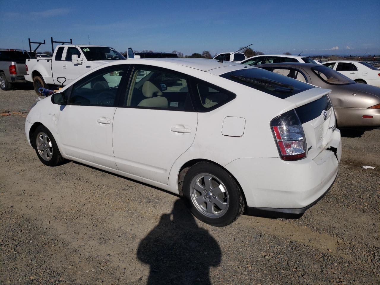 Photo 1 VIN: JTDKB20U483387535 - TOYOTA PRIUS 