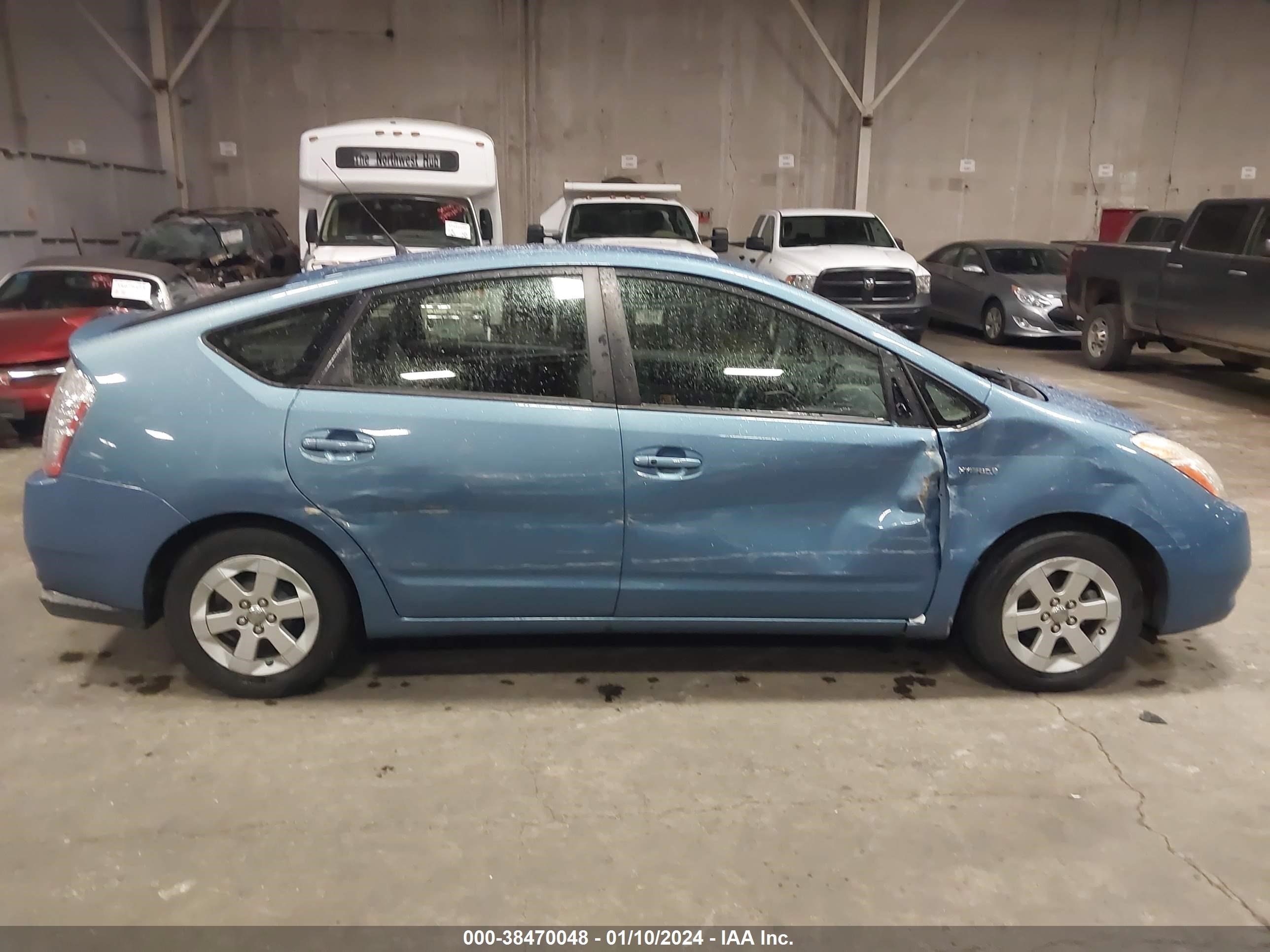 Photo 12 VIN: JTDKB20U487751607 - TOYOTA PRIUS 