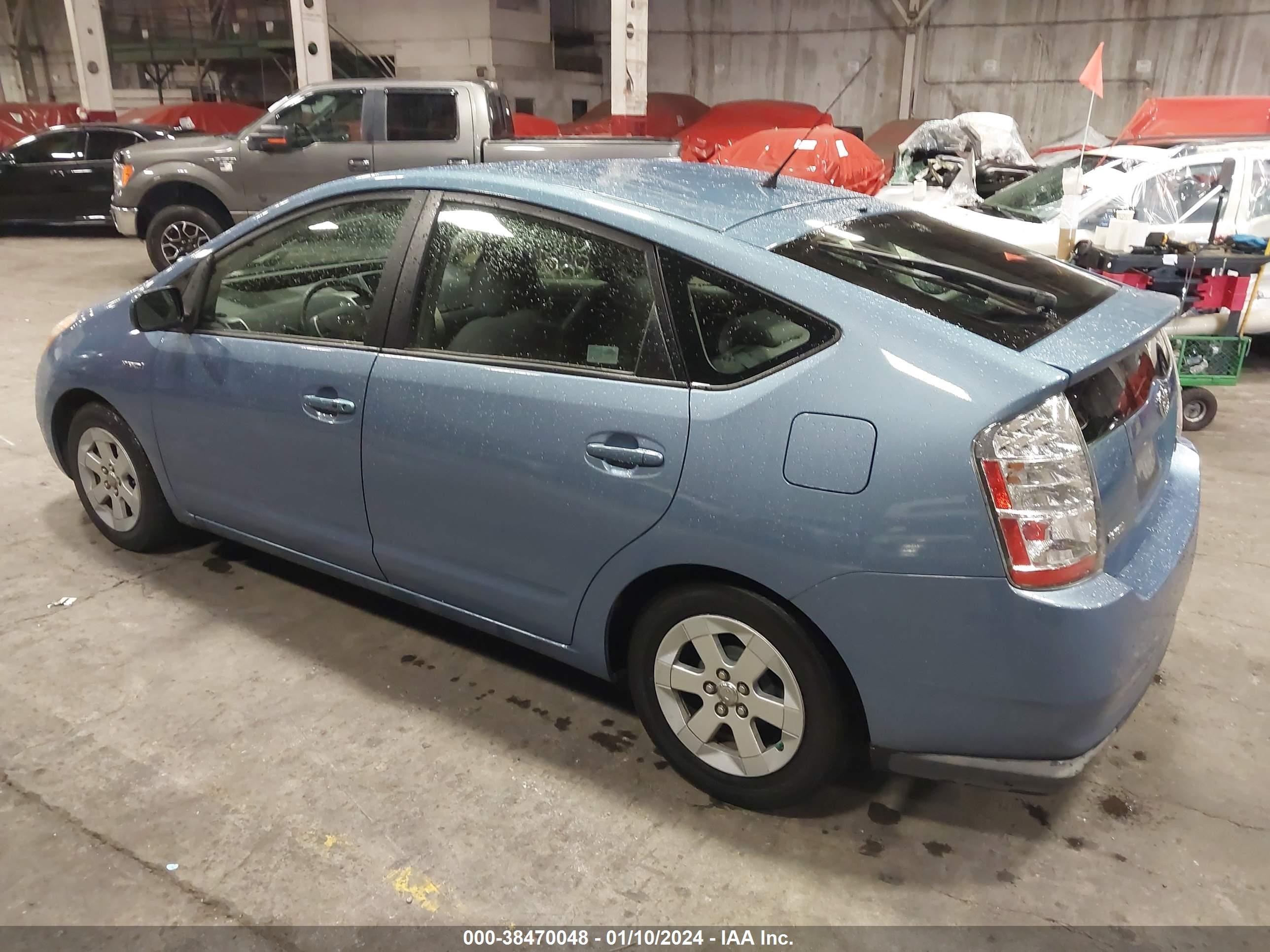 Photo 2 VIN: JTDKB20U487751607 - TOYOTA PRIUS 