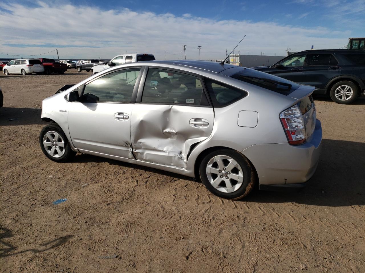 Photo 1 VIN: JTDKB20U487814737 - TOYOTA PRIUS 