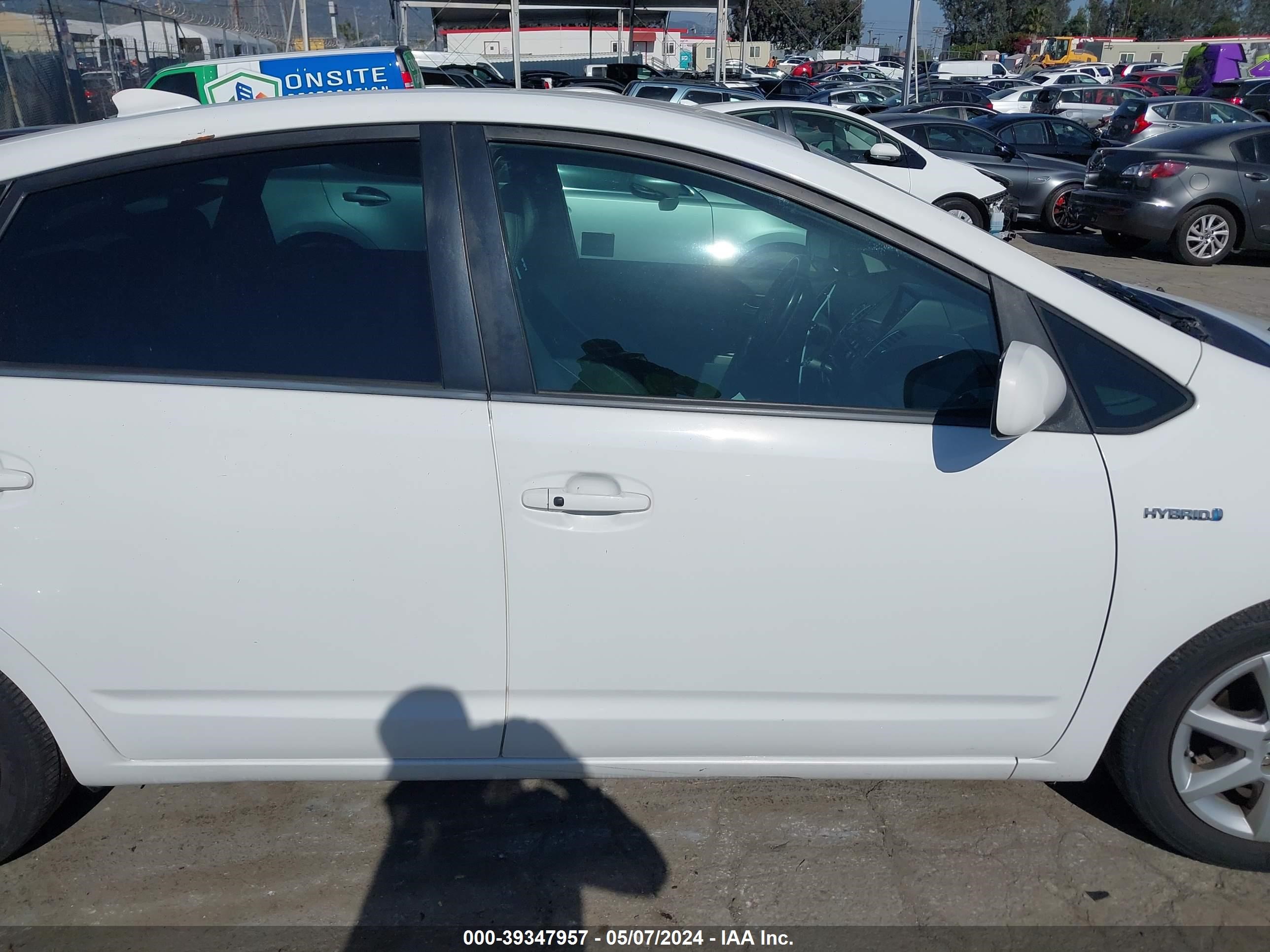 Photo 13 VIN: JTDKB20U493467502 - TOYOTA PRIUS 