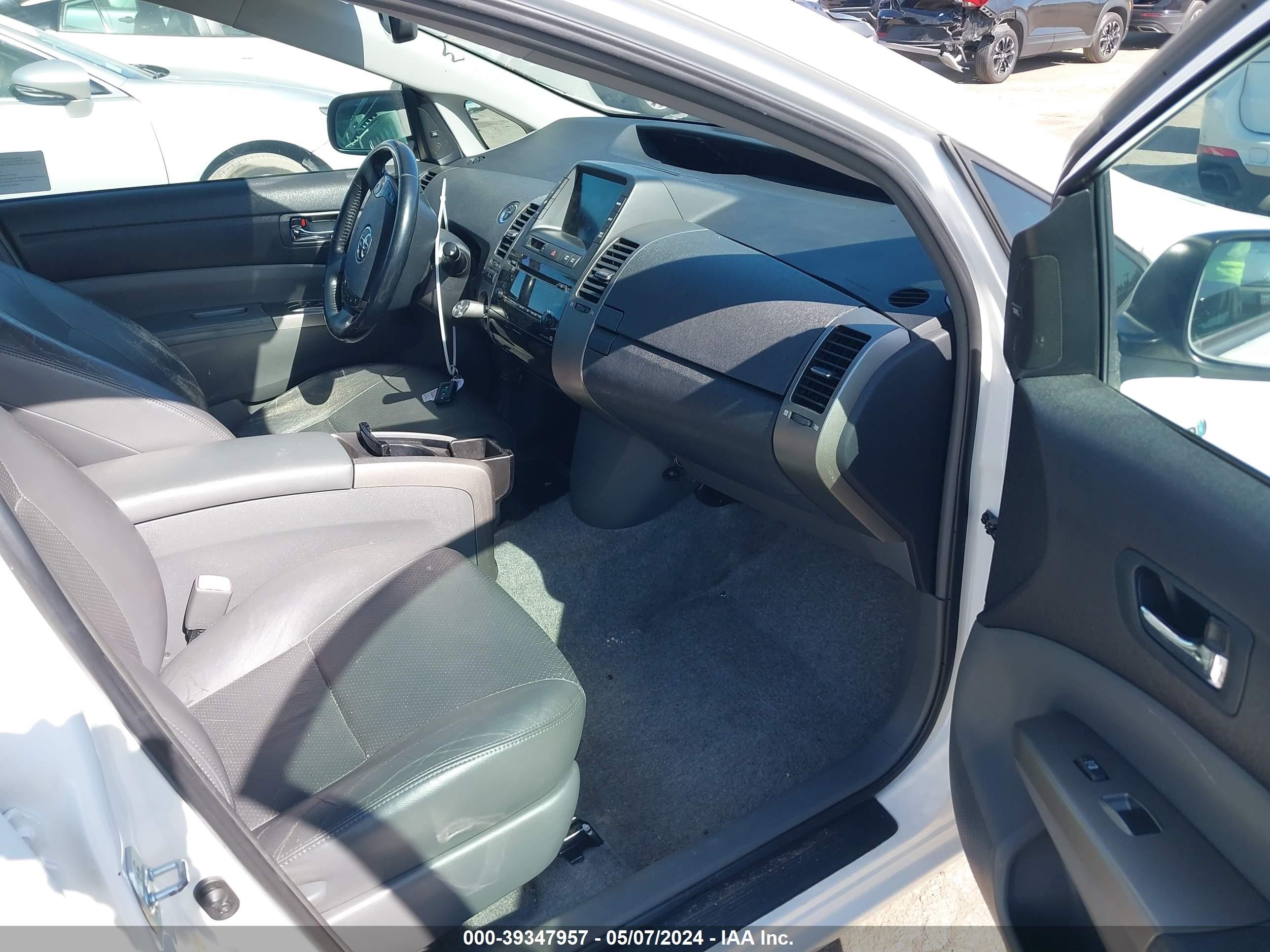 Photo 4 VIN: JTDKB20U493467502 - TOYOTA PRIUS 