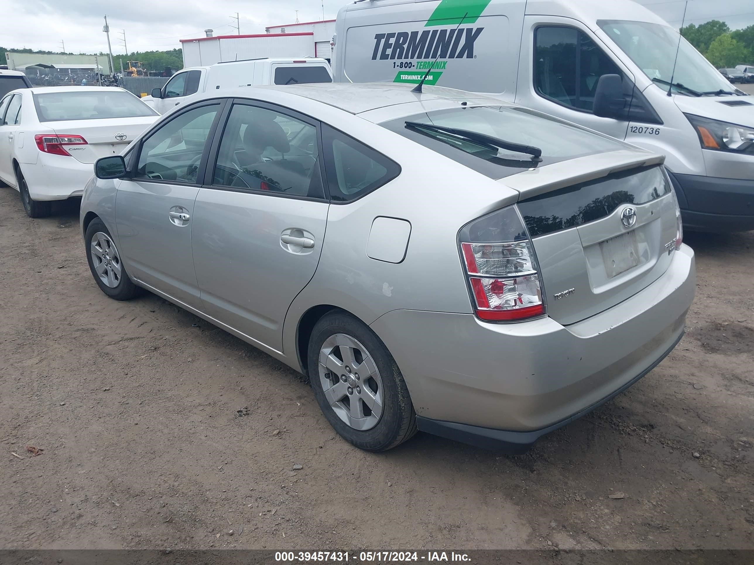 Photo 2 VIN: JTDKB20U540038699 - TOYOTA PRIUS 