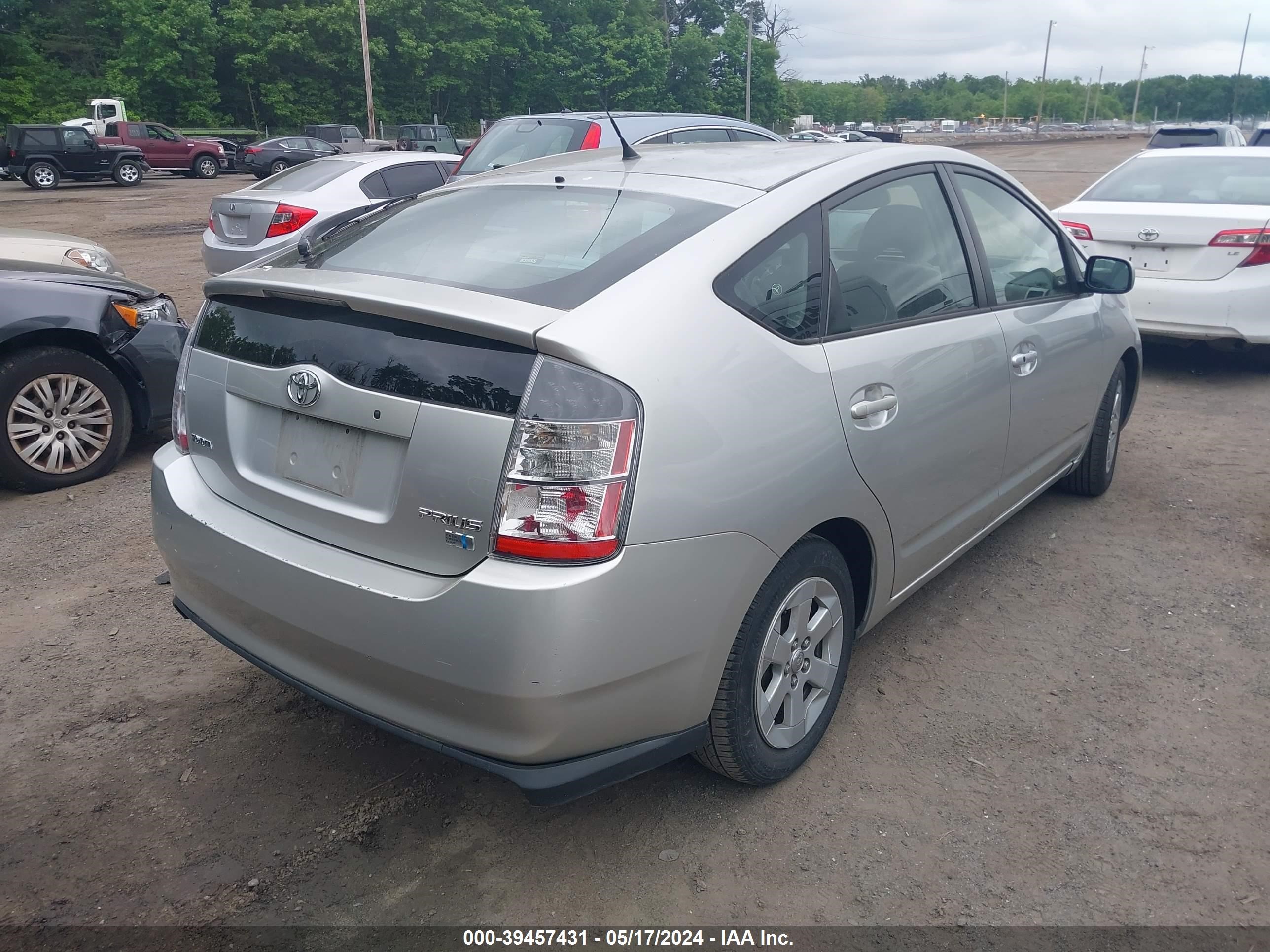 Photo 3 VIN: JTDKB20U540038699 - TOYOTA PRIUS 