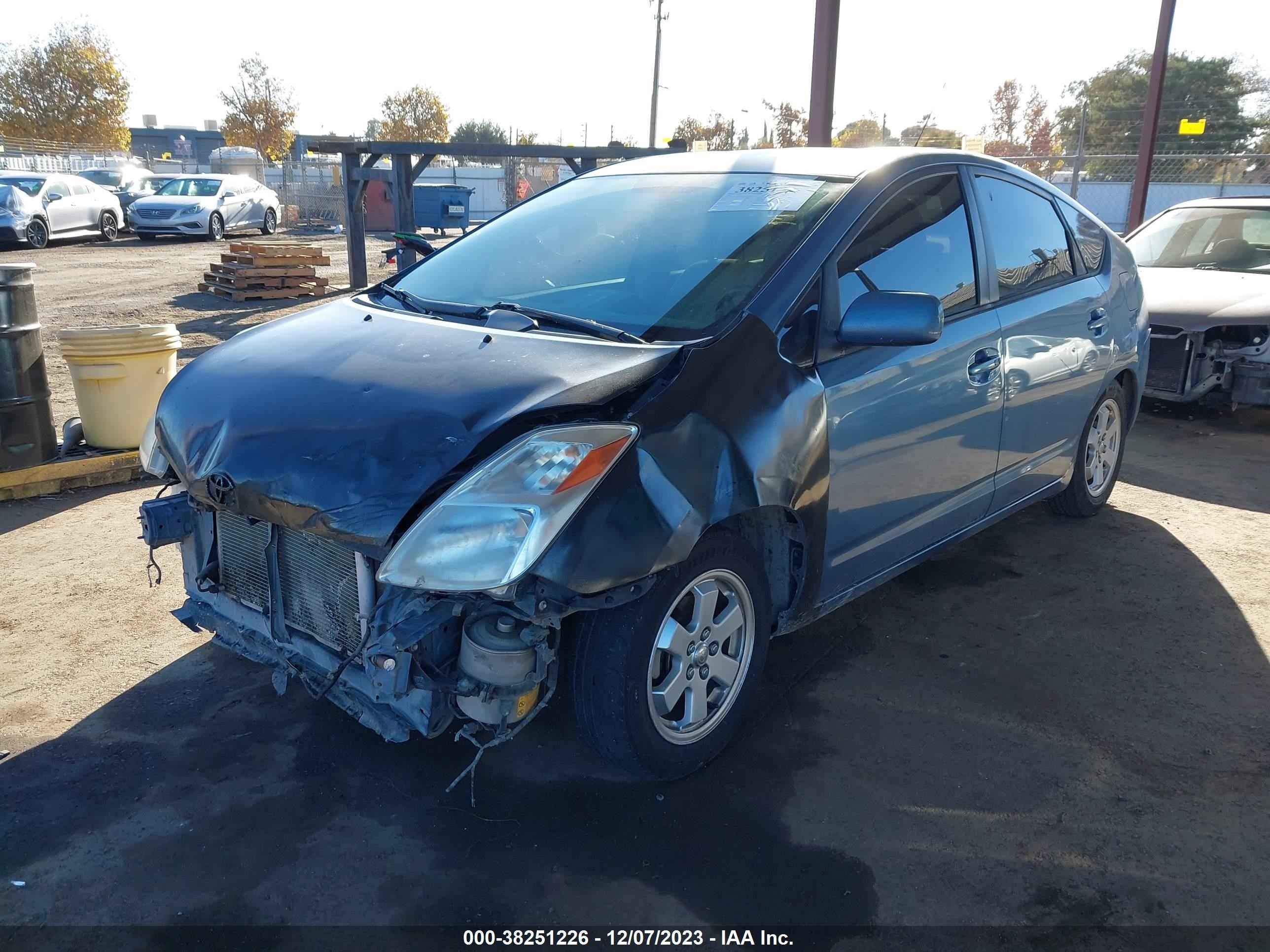 Photo 1 VIN: JTDKB20U540103079 - TOYOTA PRIUS 