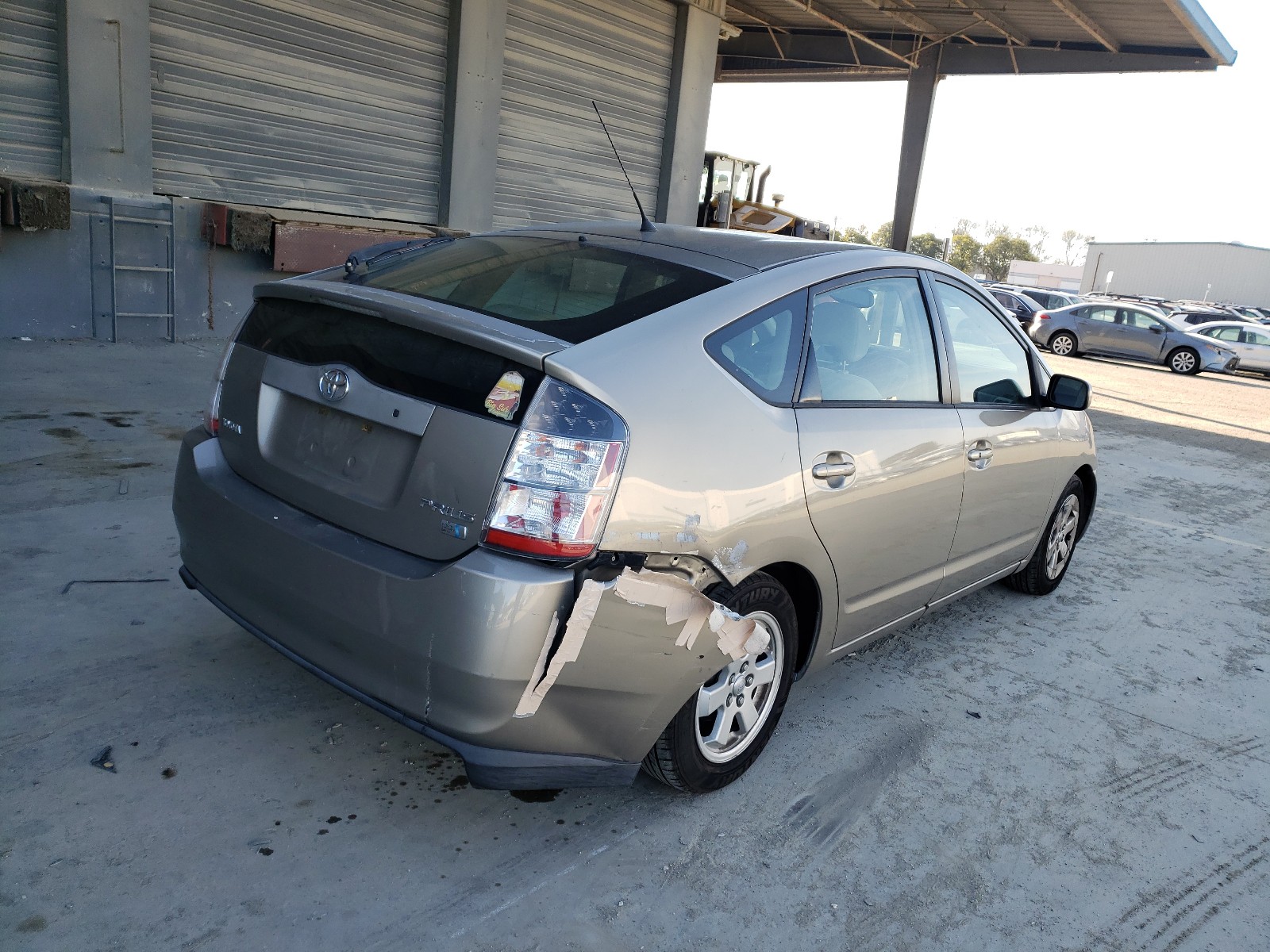 Photo 3 VIN: JTDKB20U553117399 - TOYOTA PRIUS 