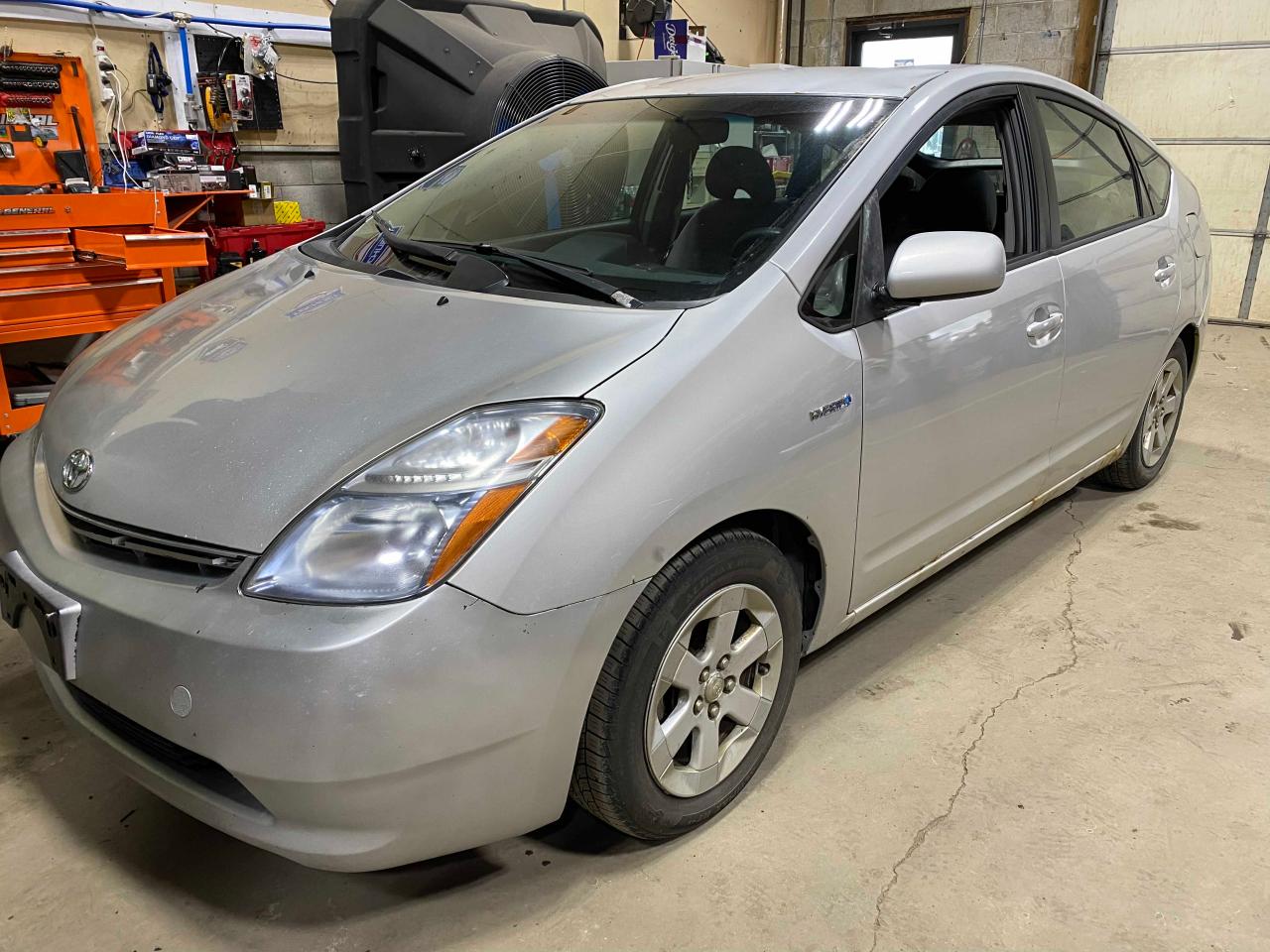 Photo 1 VIN: JTDKB20U573284106 - TOYOTA PRIUS 