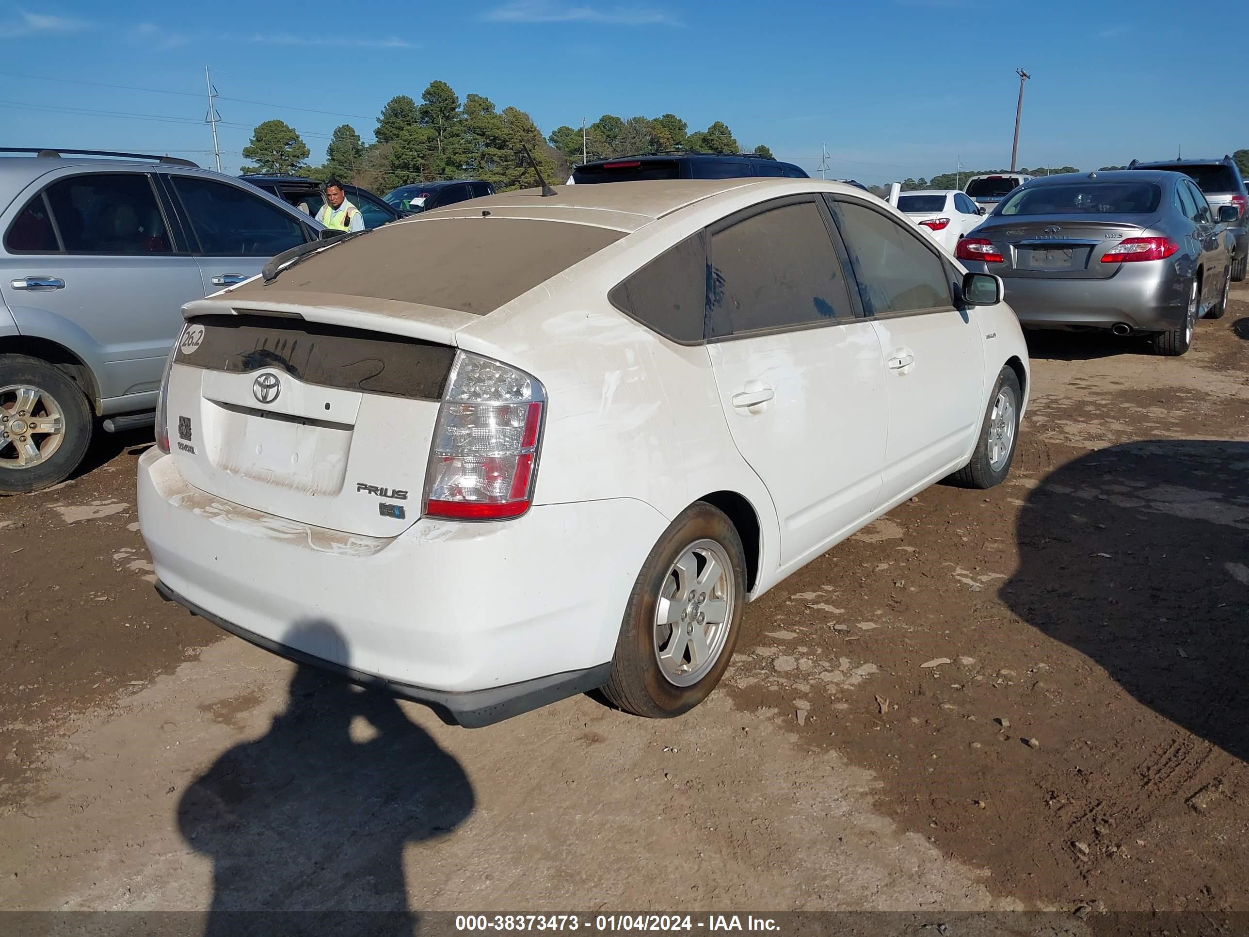 Photo 3 VIN: JTDKB20U577582633 - TOYOTA PRIUS 