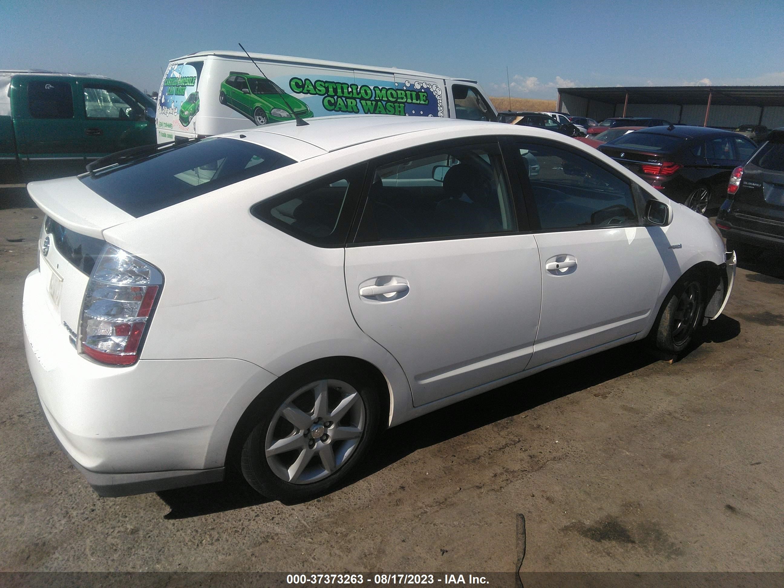 Photo 3 VIN: JTDKB20U583333340 - TOYOTA PRIUS 