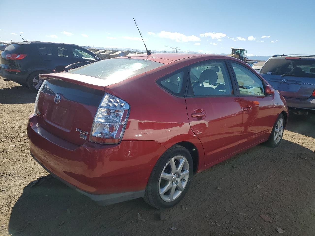 Photo 2 VIN: JTDKB20U583357654 - TOYOTA PRIUS 