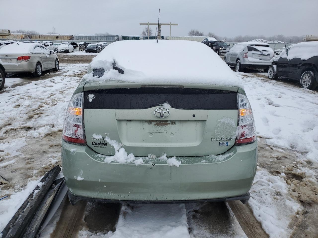 Photo 5 VIN: JTDKB20U583384160 - TOYOTA PRIUS 