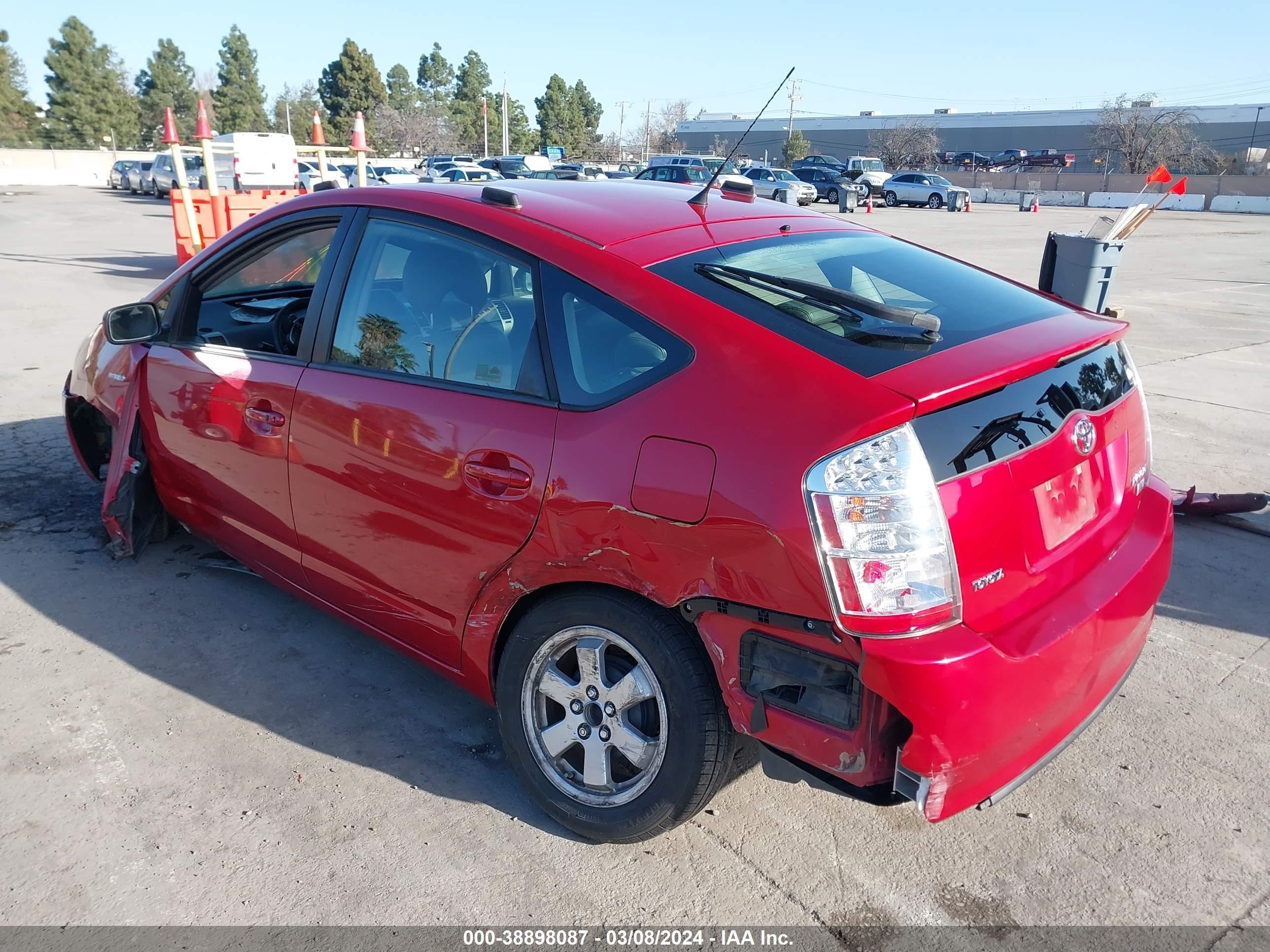 Photo 2 VIN: JTDKB20U587813600 - TOYOTA PRIUS 