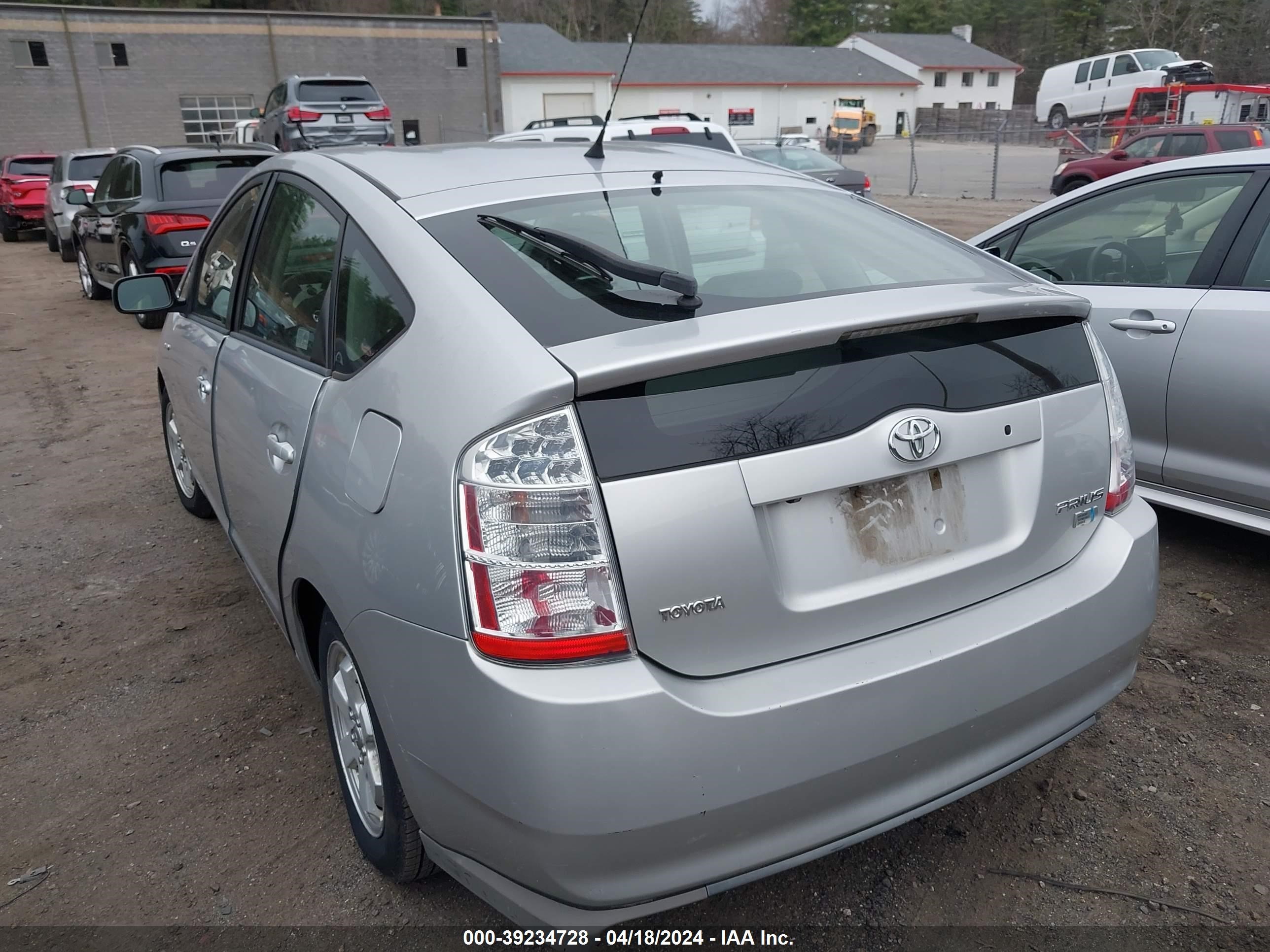 Photo 2 VIN: JTDKB20U587814391 - TOYOTA PRIUS 