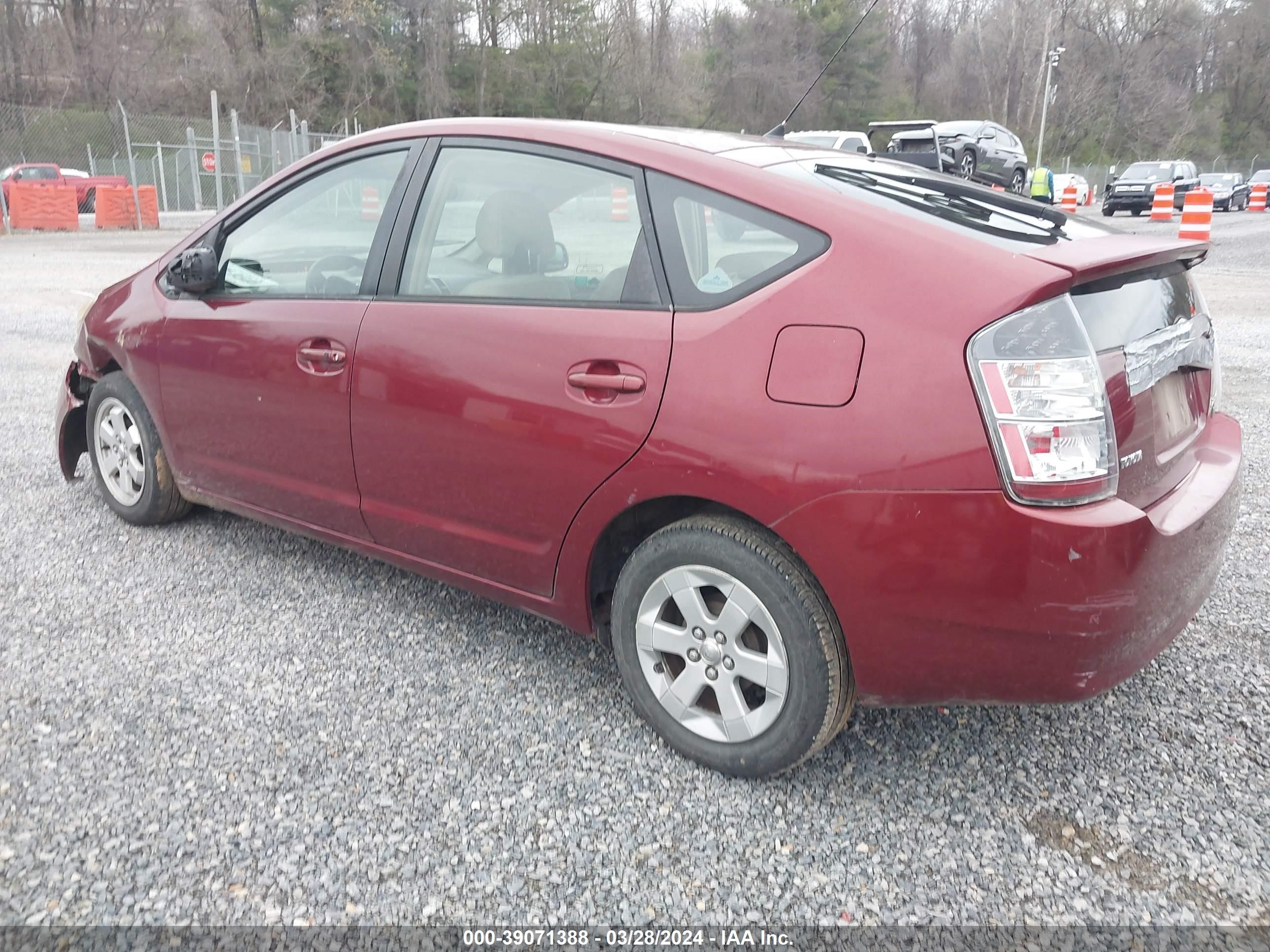 Photo 2 VIN: JTDKB20U640061764 - TOYOTA PRIUS 