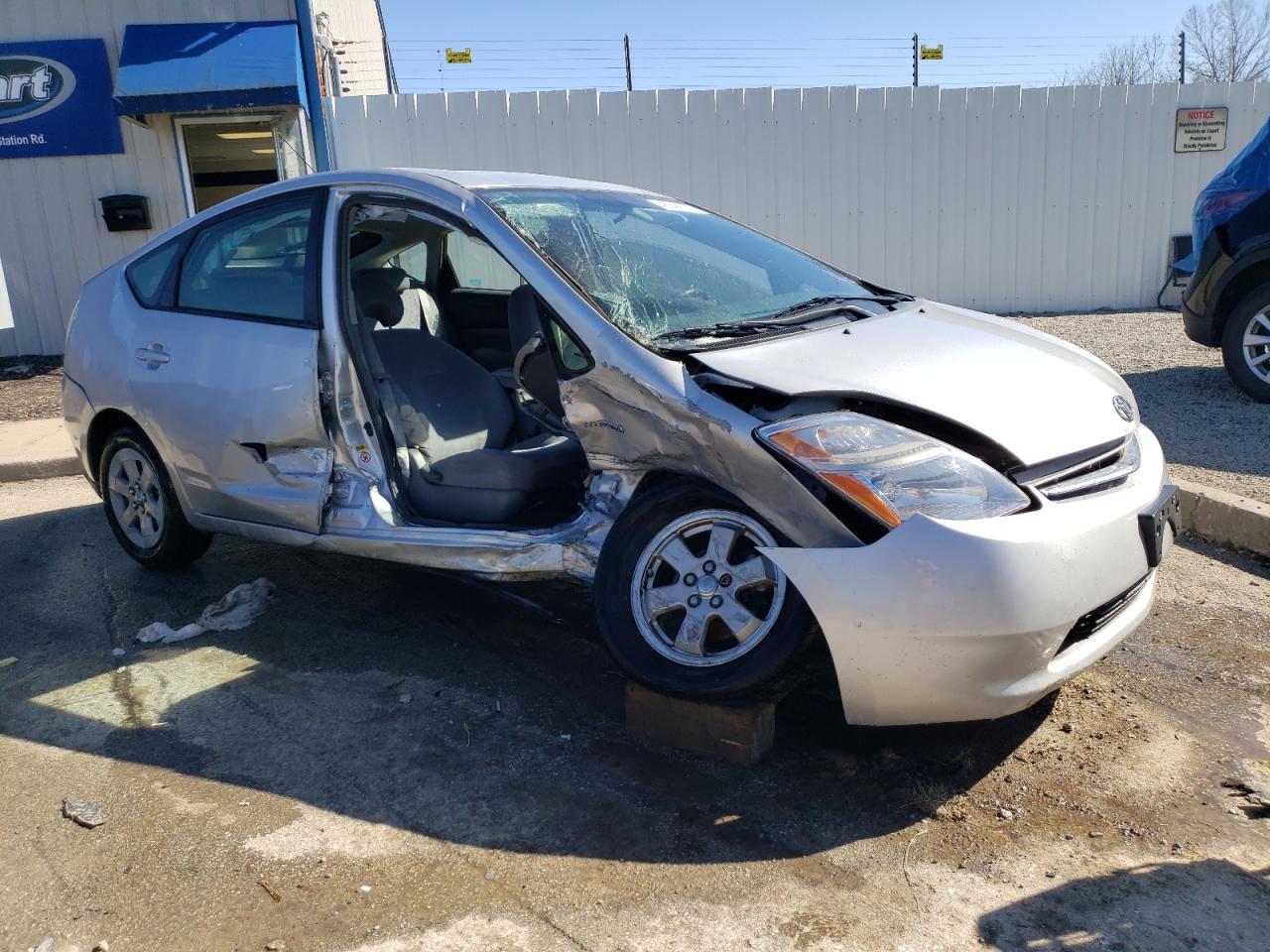 Photo 3 VIN: JTDKB20U667542267 - TOYOTA PRIUS 