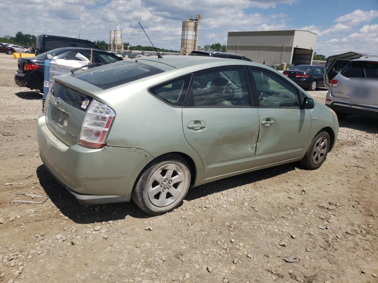 Photo 2 VIN: JTDKB20U673289170 - TOYOTA PRIUS 