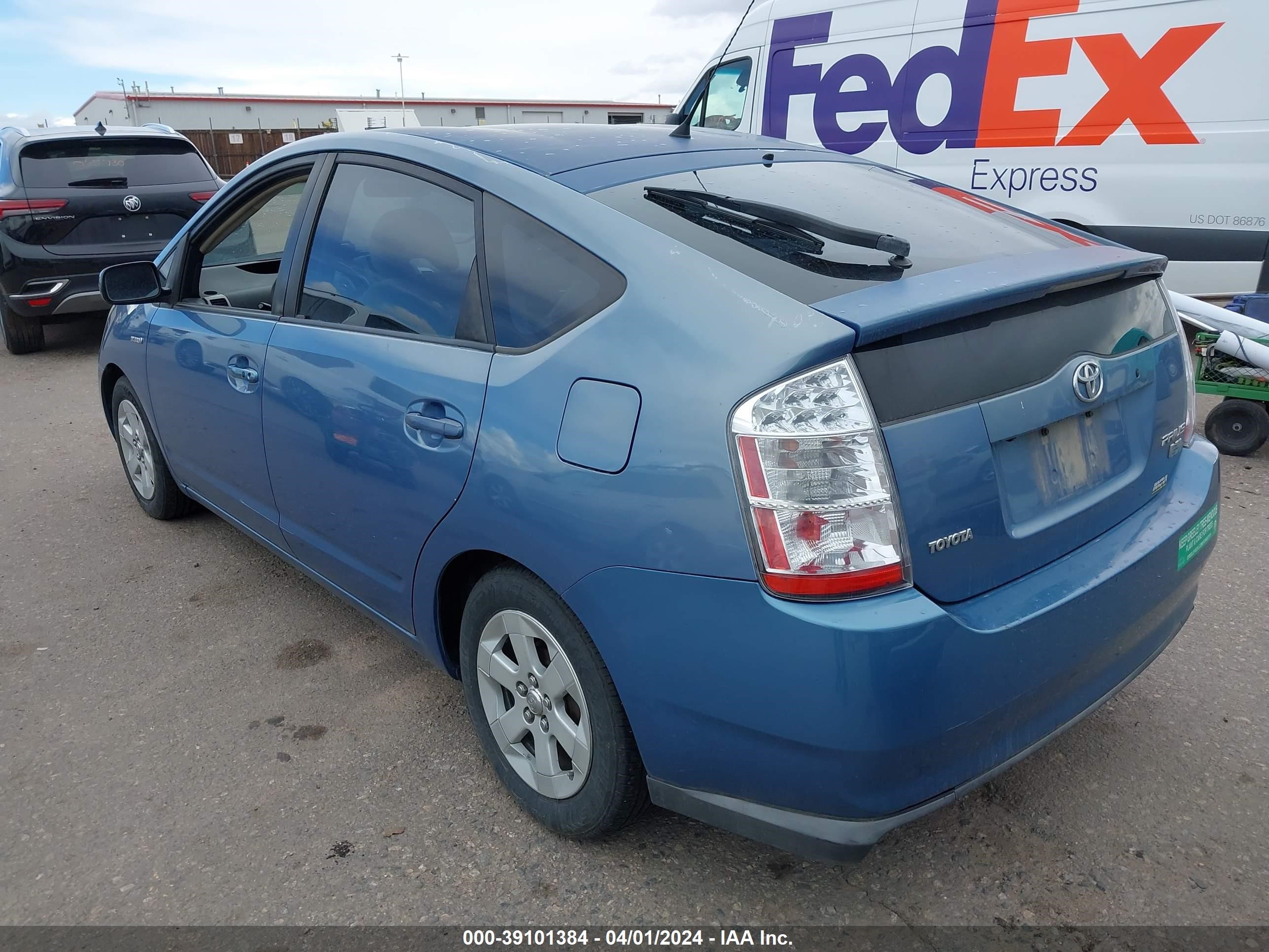 Photo 2 VIN: JTDKB20U677640782 - TOYOTA PRIUS 