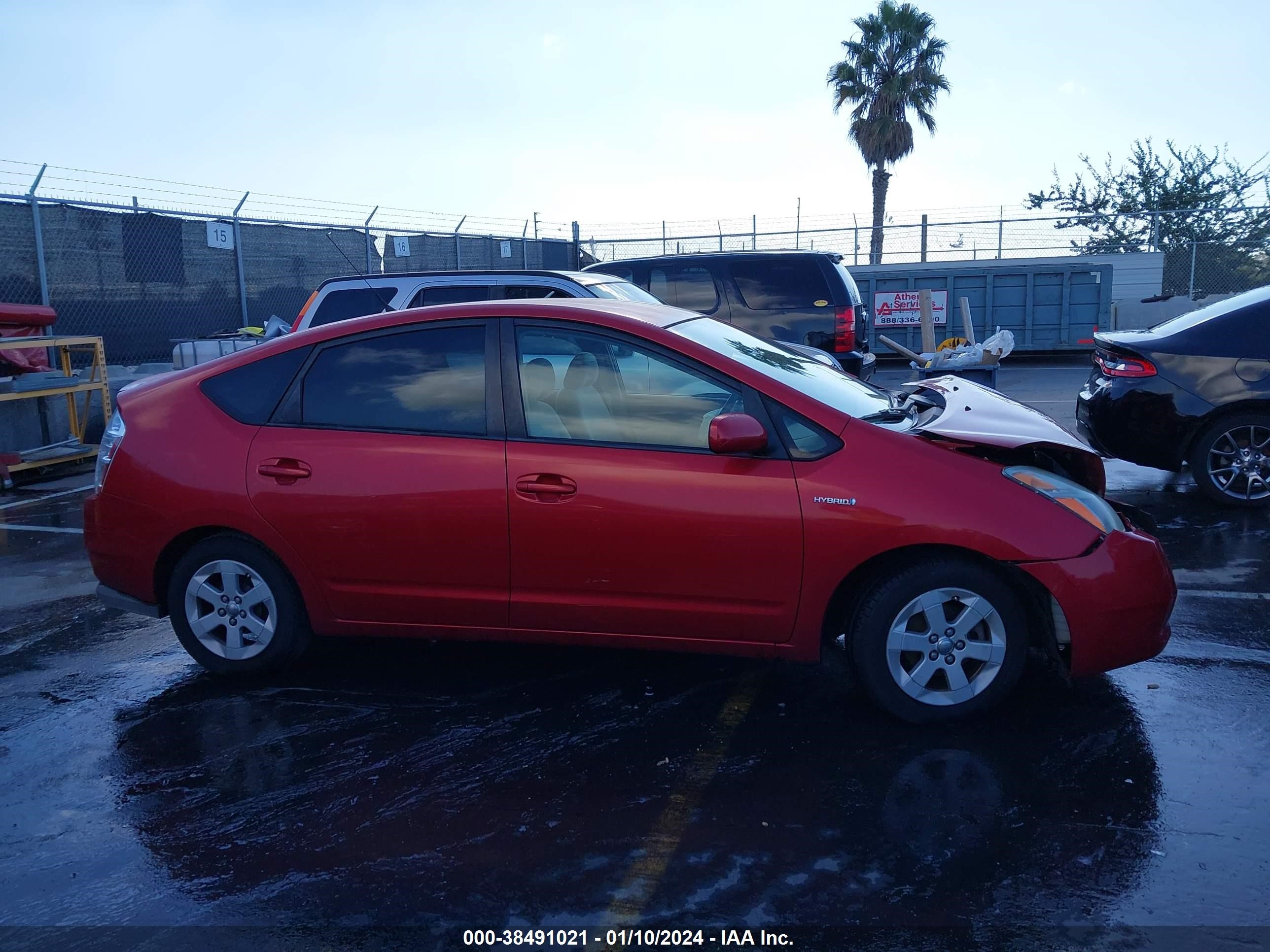 Photo 12 VIN: JTDKB20U677693286 - TOYOTA PRIUS 