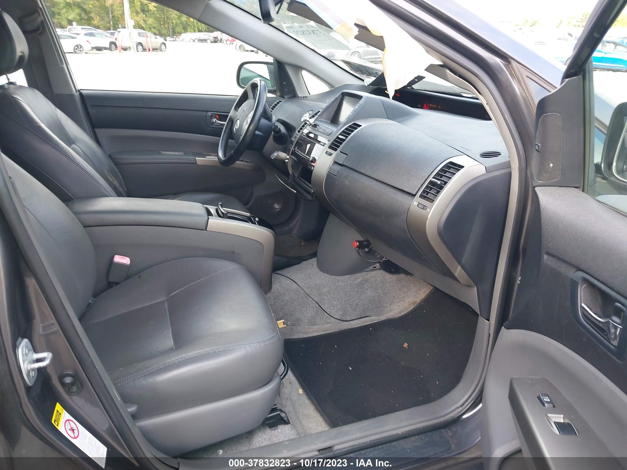 Photo 4 VIN: JTDKB20U683301206 - TOYOTA PRIUS 