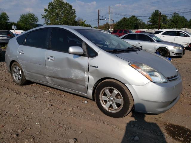 Photo 3 VIN: JTDKB20U683382921 - TOYOTA PRIUS 