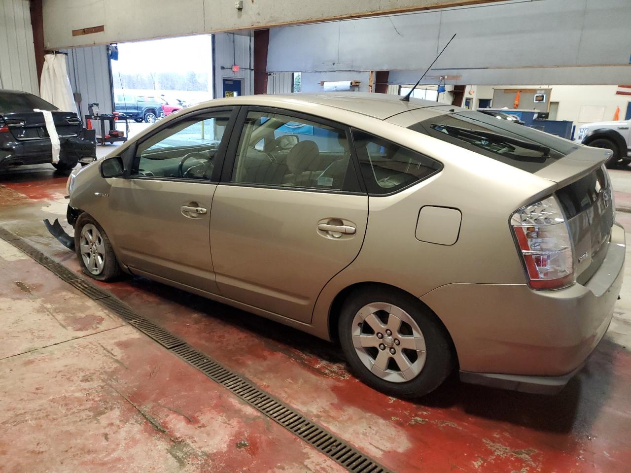 Photo 1 VIN: JTDKB20U687798704 - TOYOTA PRIUS 