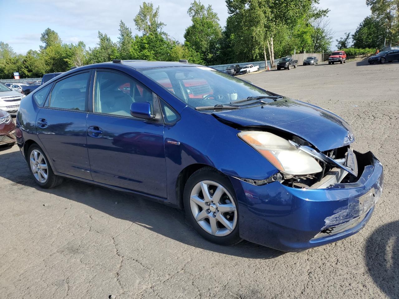 Photo 3 VIN: JTDKB20U687798749 - TOYOTA PRIUS 