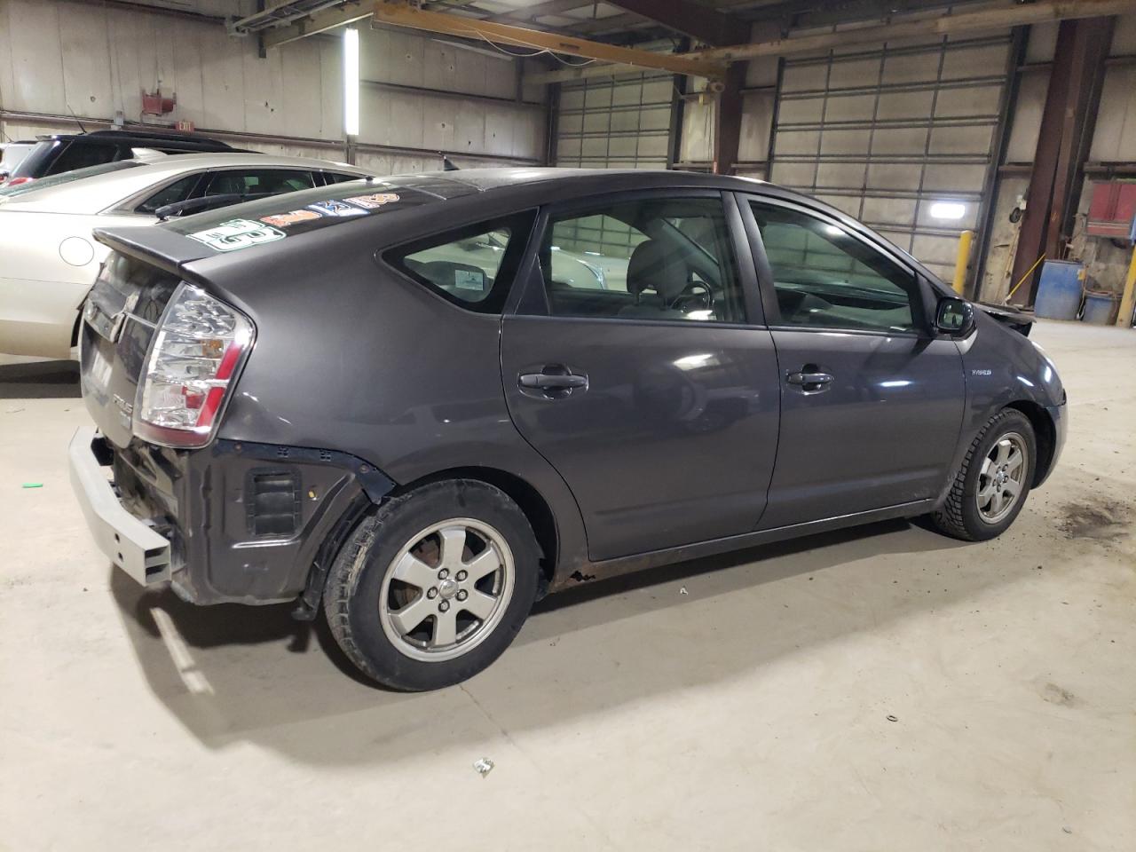 Photo 2 VIN: JTDKB20U693482907 - TOYOTA PRIUS 