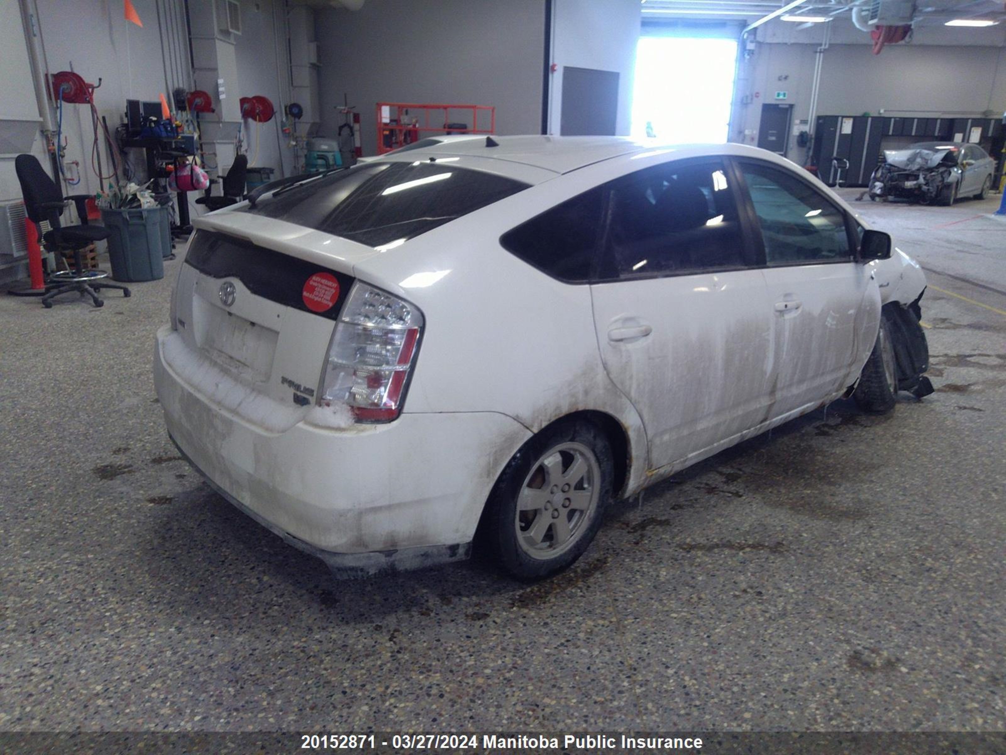 Photo 3 VIN: JTDKB20U693526159 - TOYOTA PRIUS 