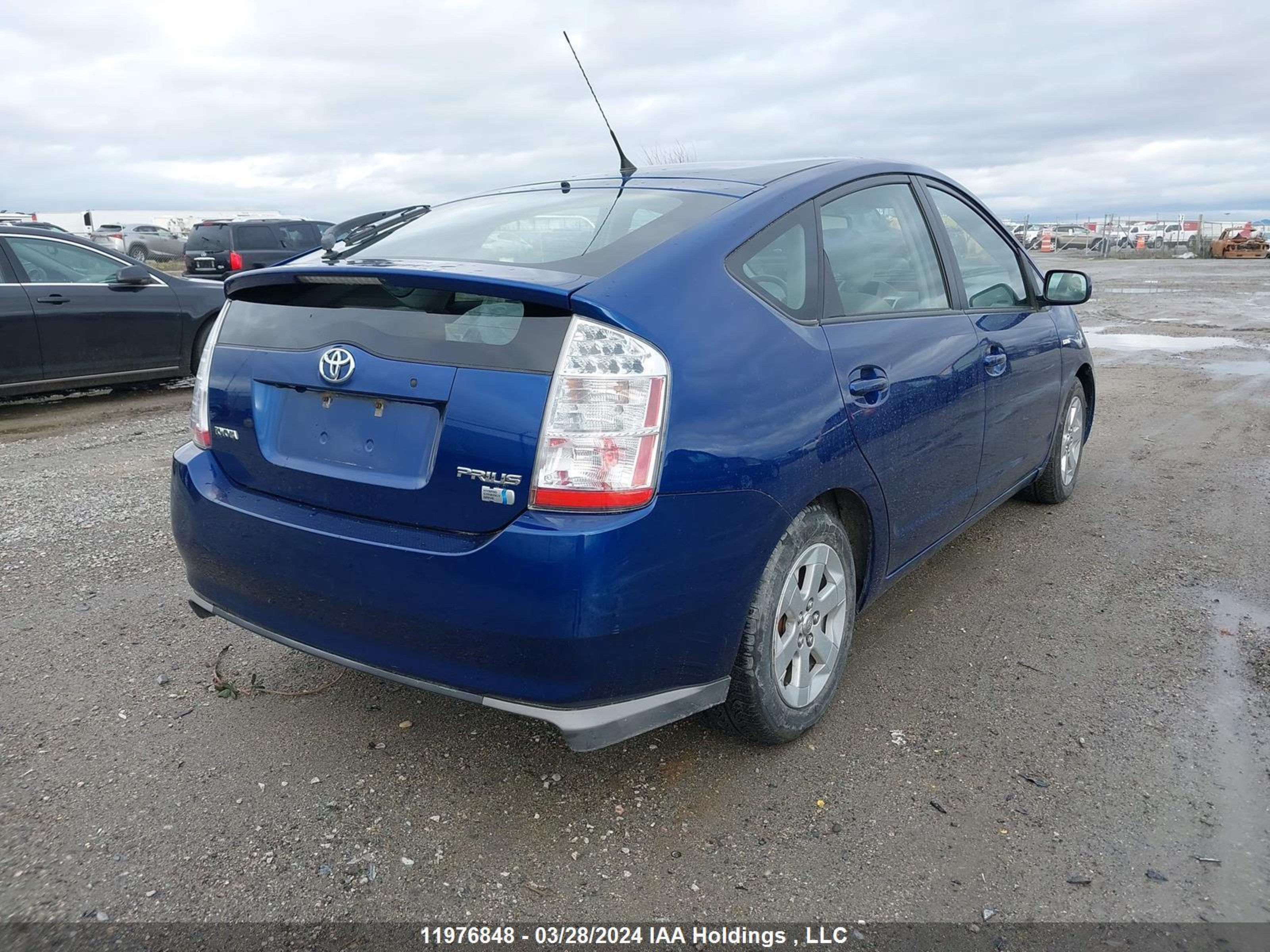 Photo 3 VIN: JTDKB20U697834876 - TOYOTA PRIUS 