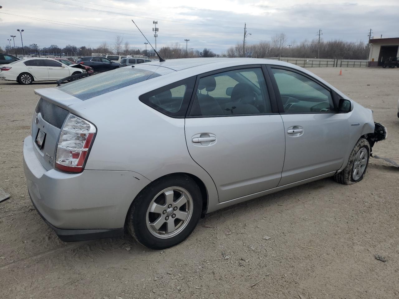 Photo 2 VIN: JTDKB20U697839074 - TOYOTA PRIUS 