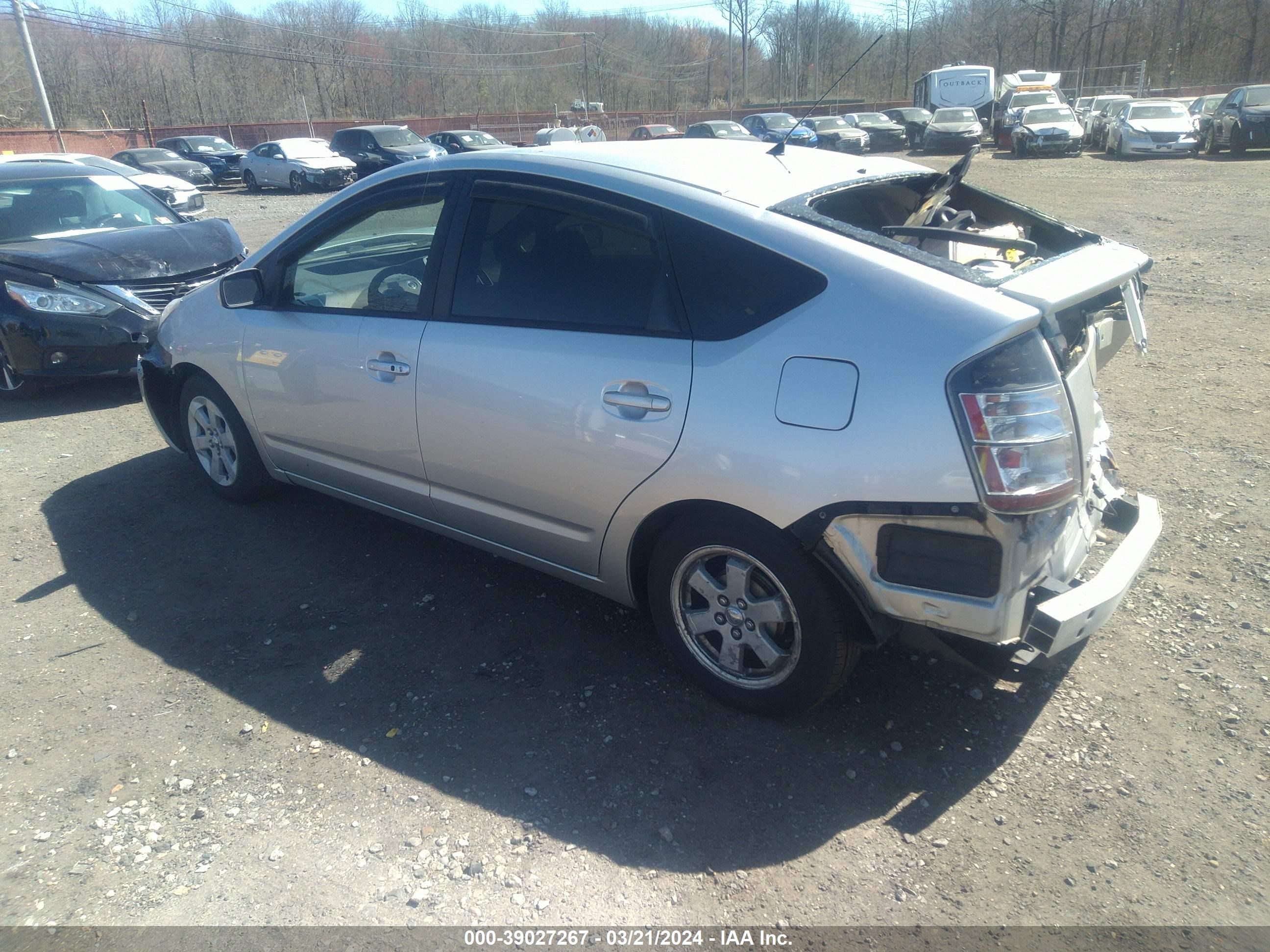 Photo 2 VIN: JTDKB20U740016820 - TOYOTA PRIUS 