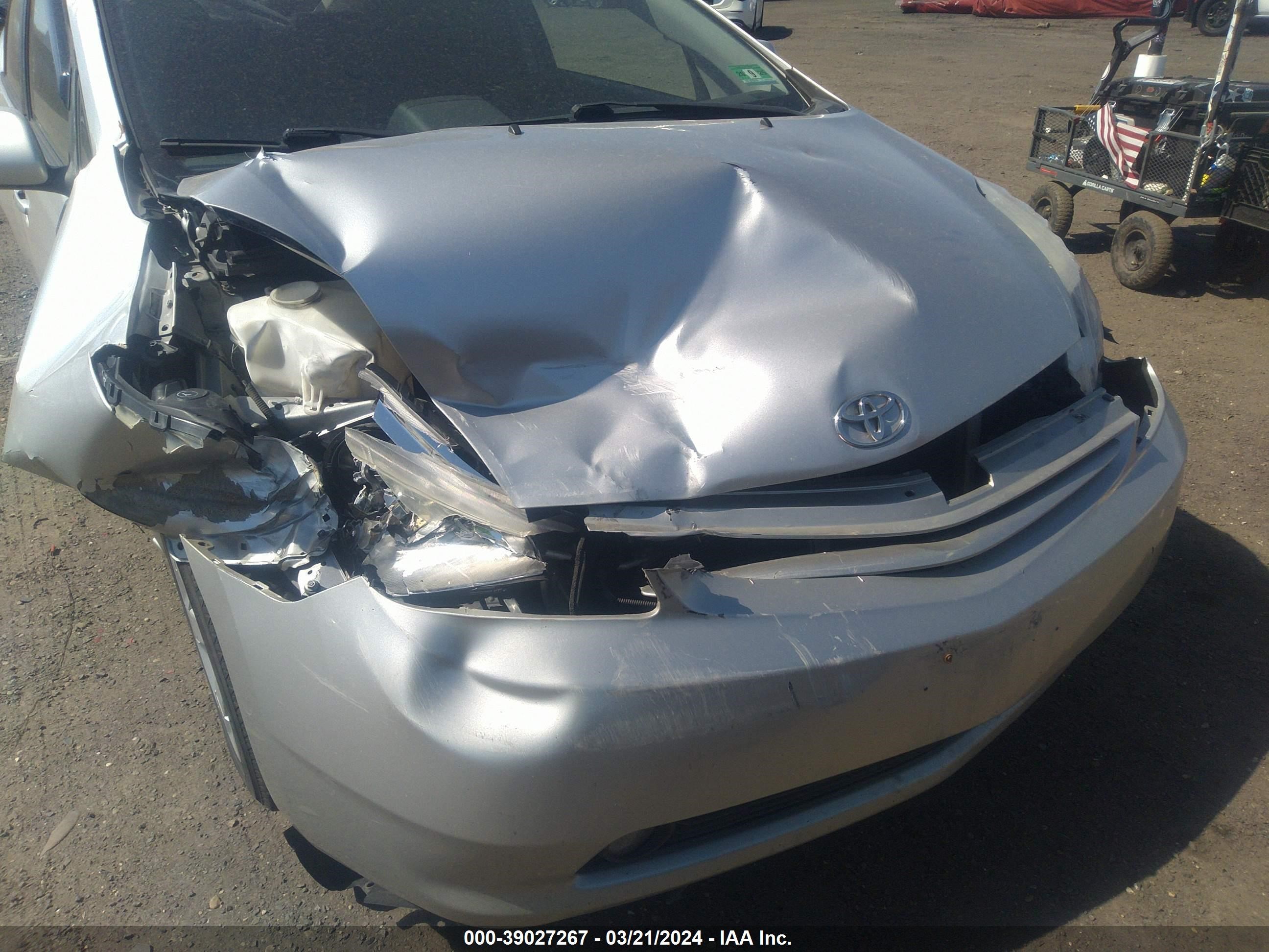 Photo 5 VIN: JTDKB20U740016820 - TOYOTA PRIUS 