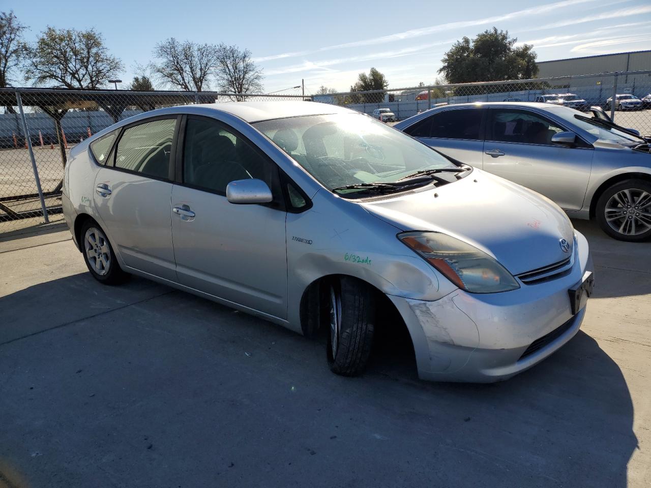 Photo 3 VIN: JTDKB20U767524554 - TOYOTA PRIUS 