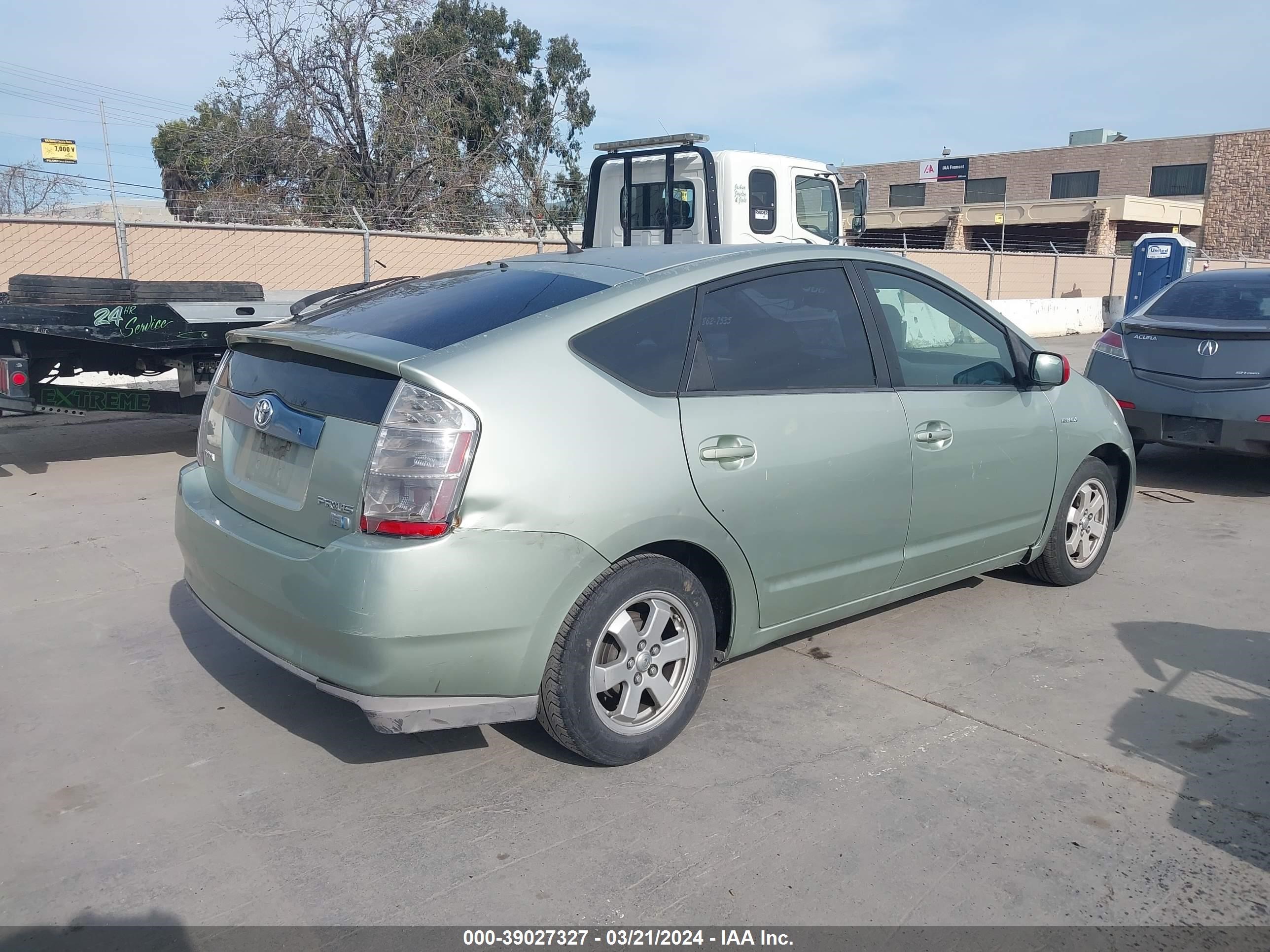 Photo 3 VIN: JTDKB20U783441121 - TOYOTA PRIUS 