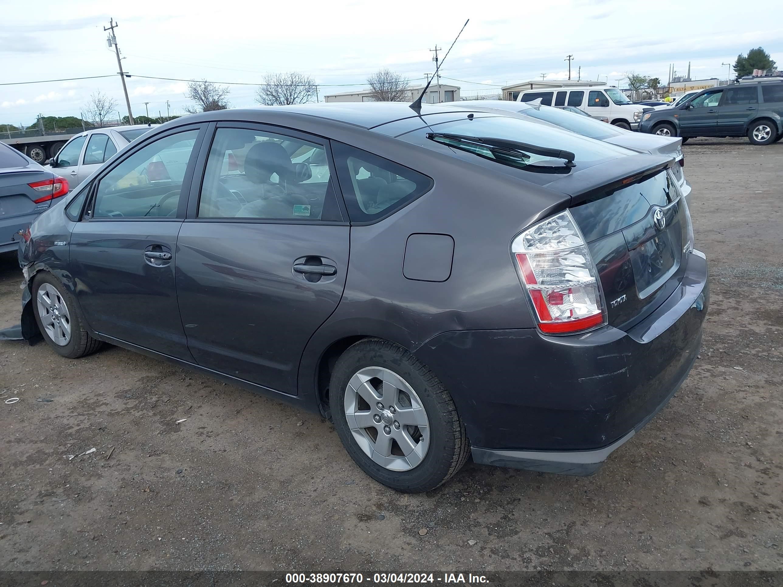 Photo 2 VIN: JTDKB20U783452474 - TOYOTA PRIUS 