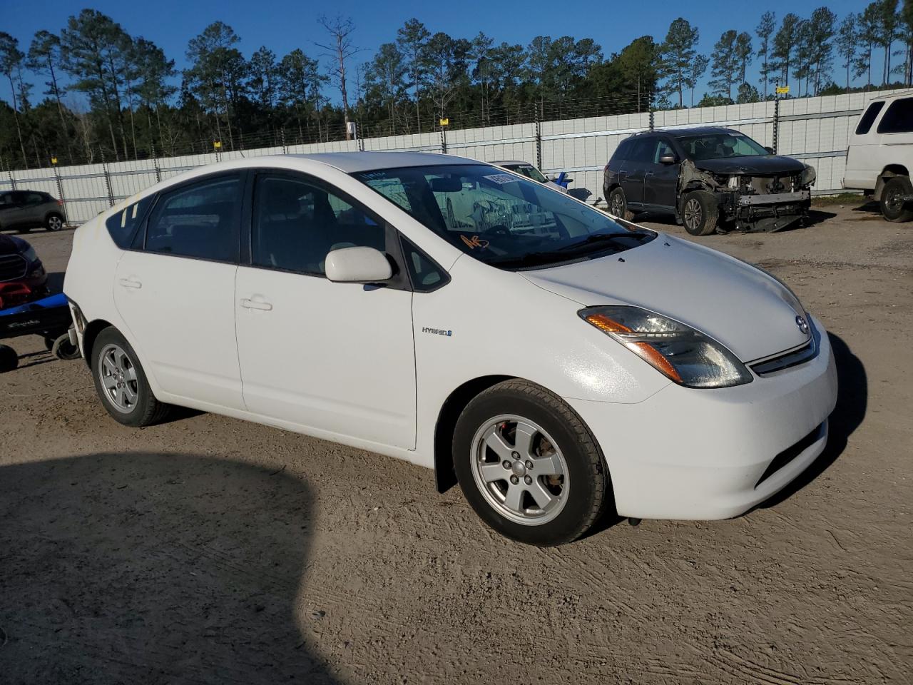 Photo 3 VIN: JTDKB20U787785735 - TOYOTA PRIUS 