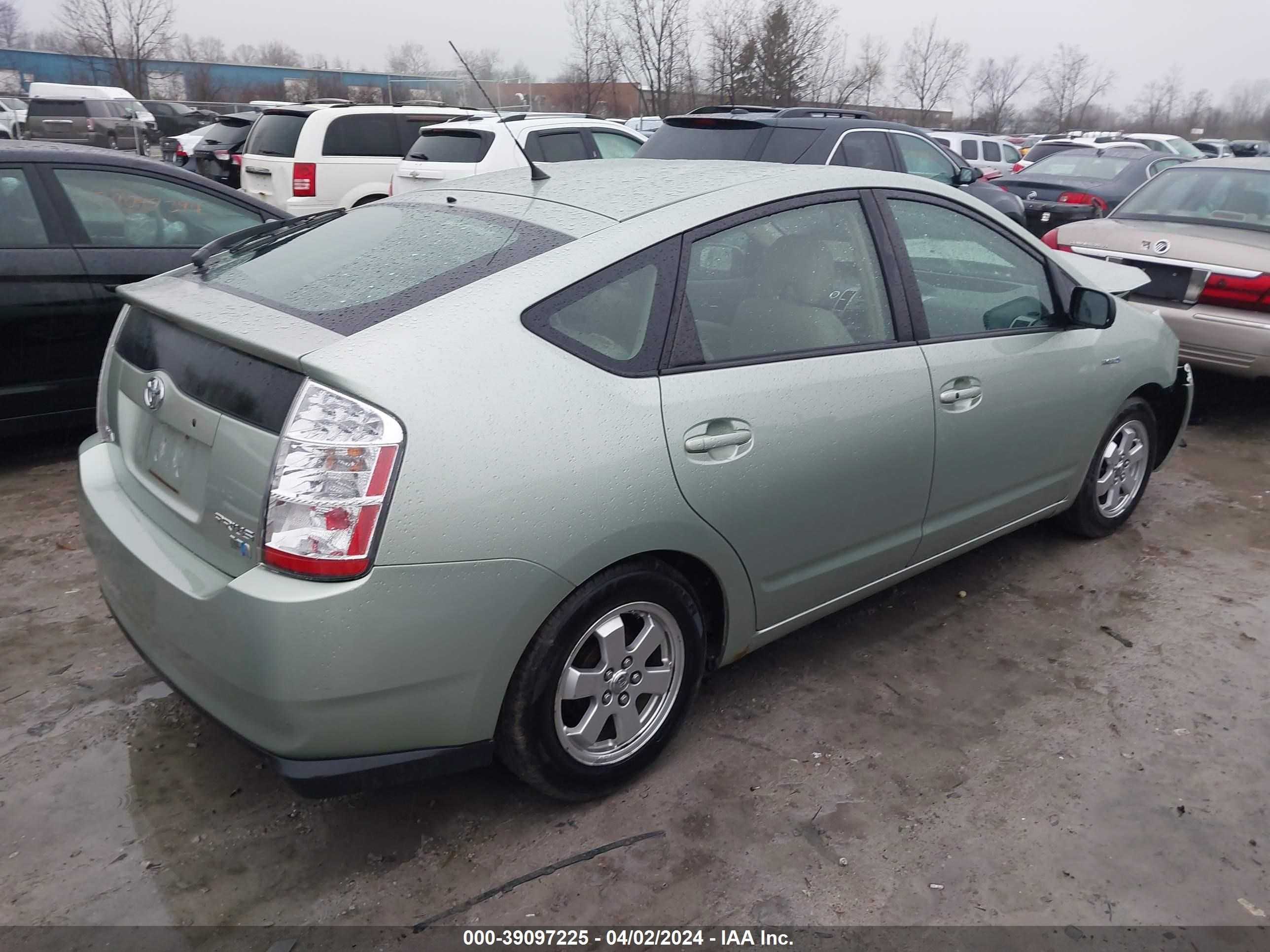 Photo 3 VIN: JTDKB20U793480941 - TOYOTA PRIUS 