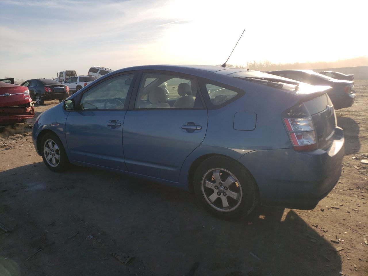 Photo 1 VIN: JTDKB20U840041418 - TOYOTA PRIUS 