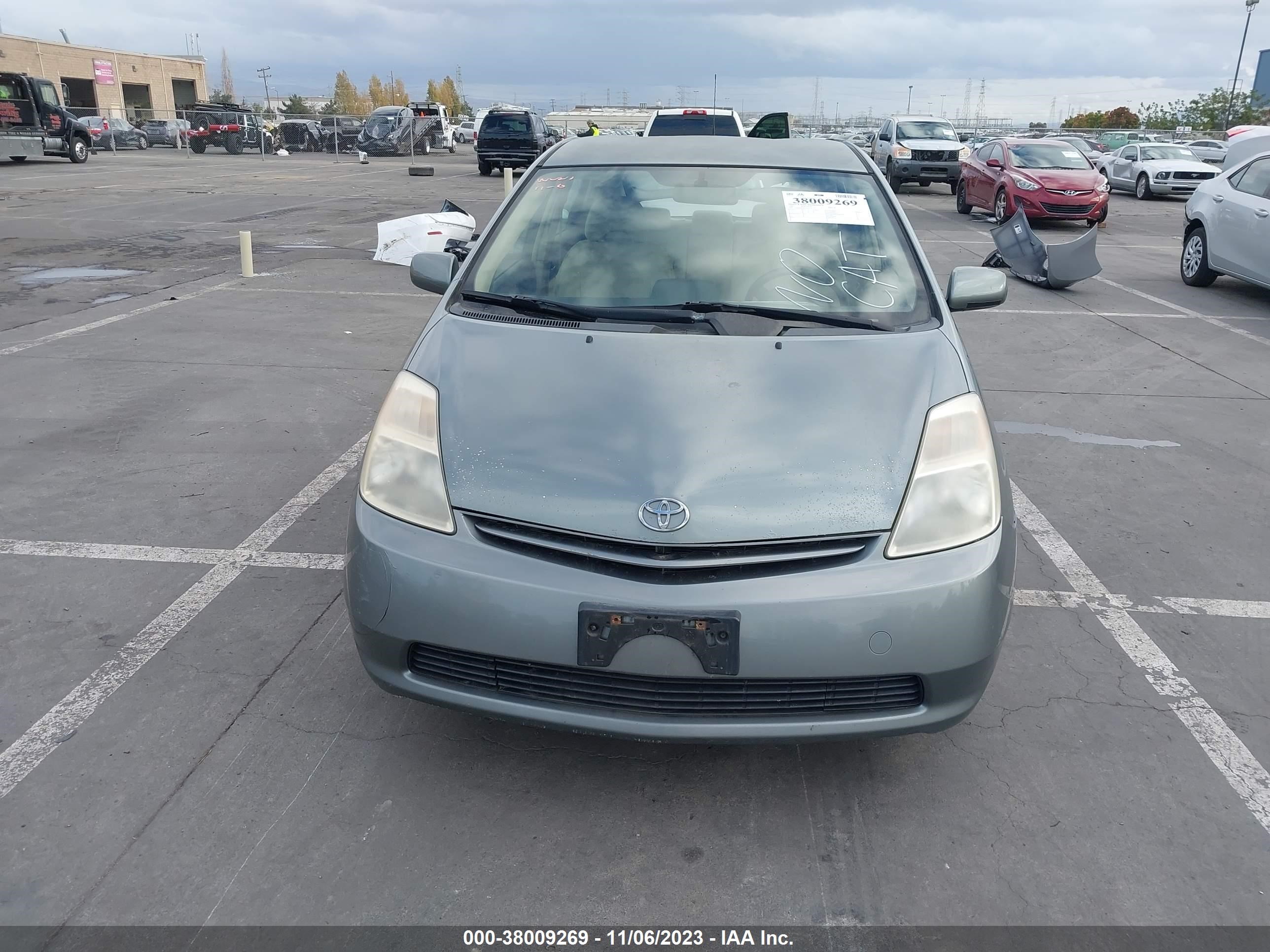 Photo 11 VIN: JTDKB20U853119714 - TOYOTA PRIUS 